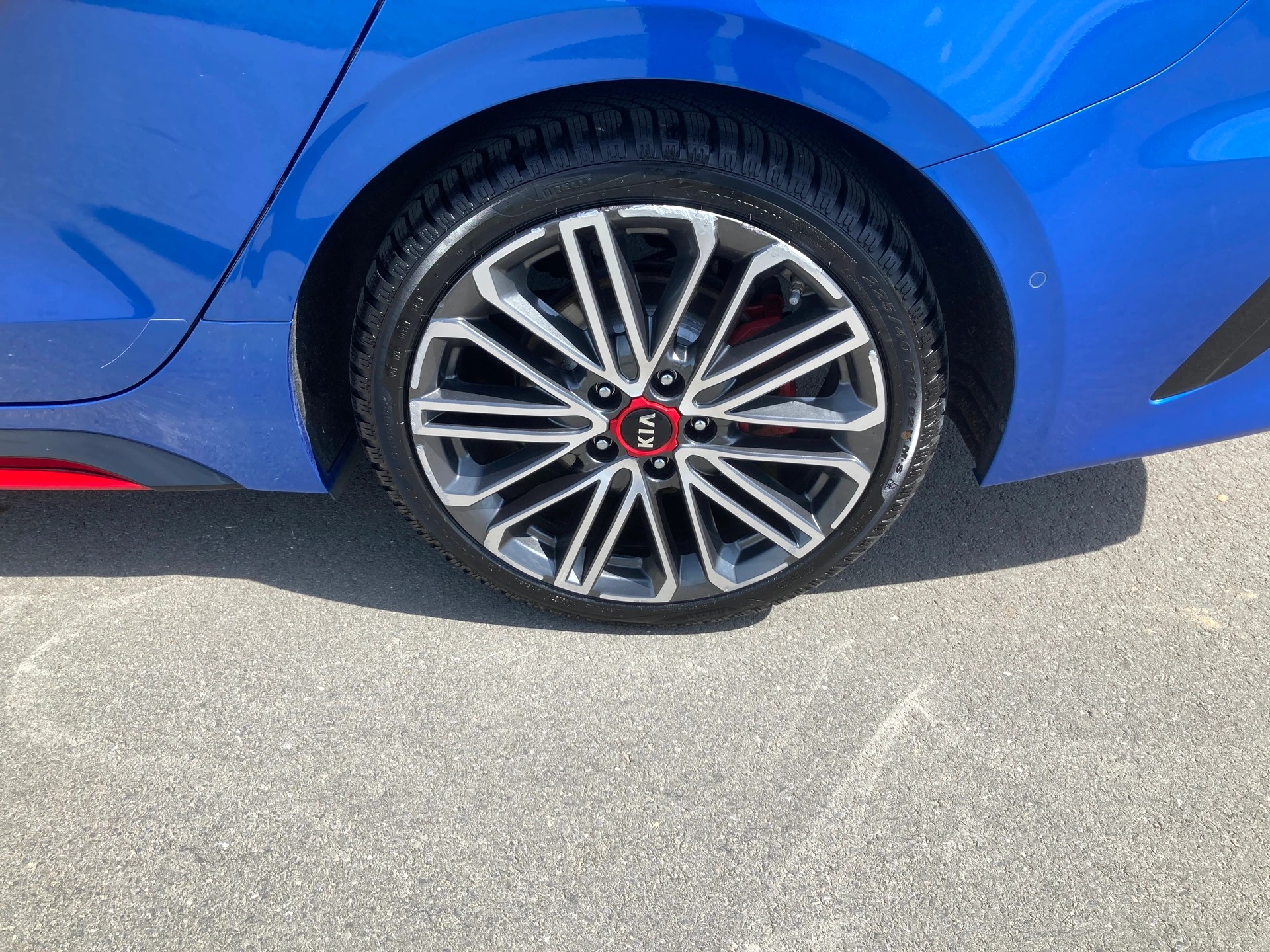 KIA ProCeed 1.6 T-GDi GT DCT-image-5