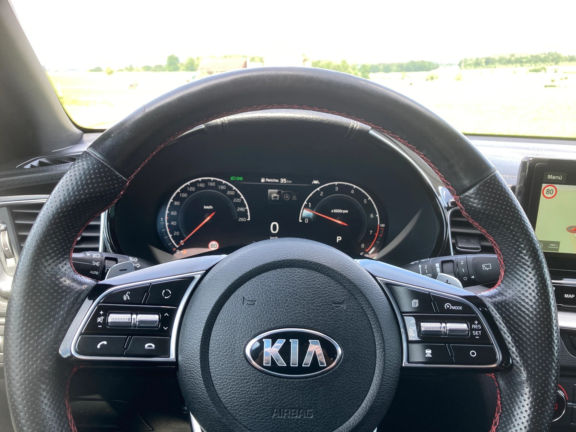 KIA ProCeed 1.6 T-GDi GT DCT-image-10
