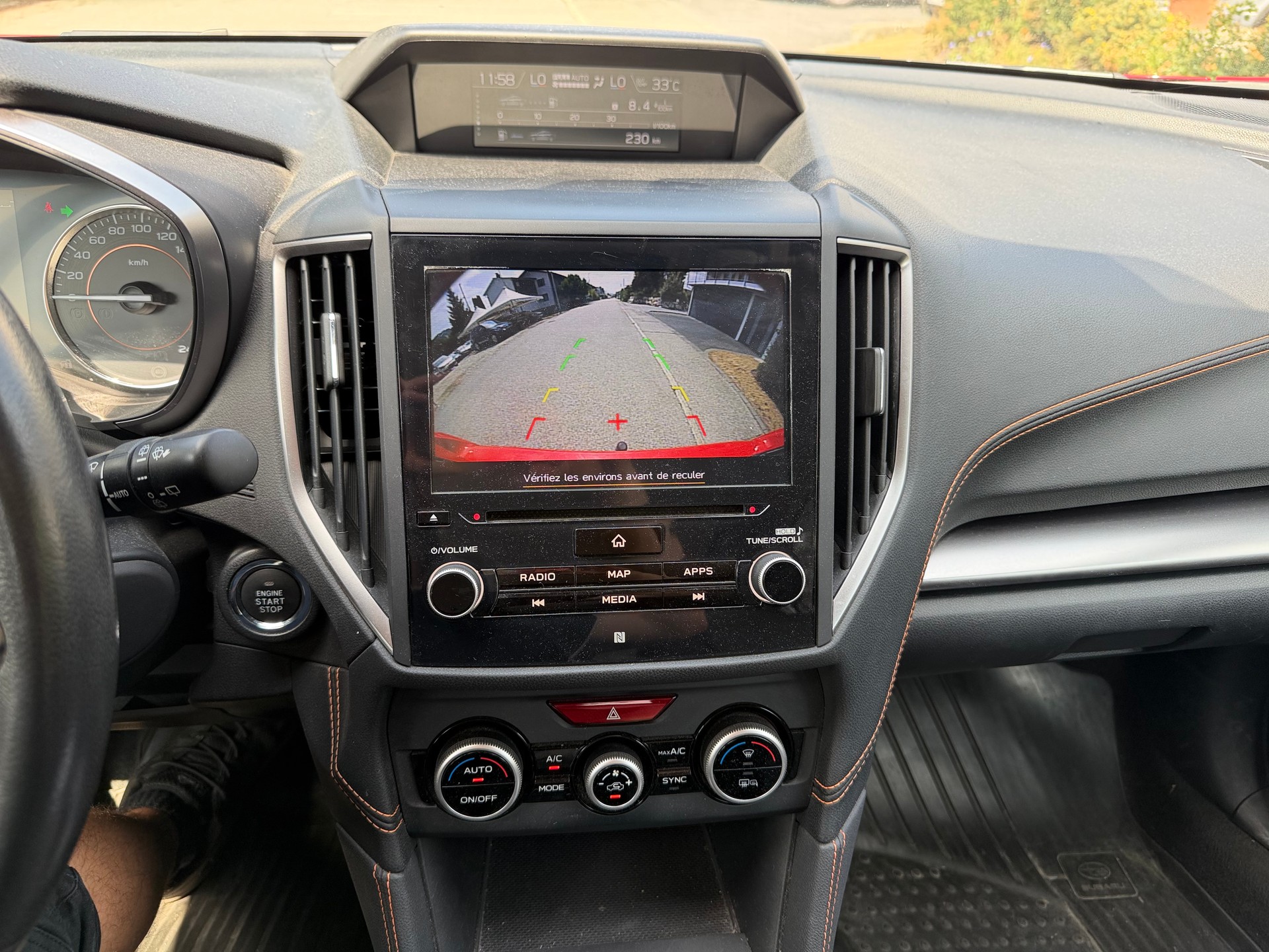 SUBARU XV 2.0 Swiss Plus AWD Lineartronic-image-11