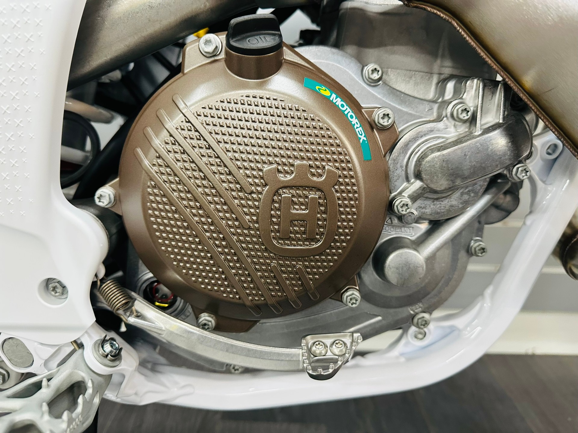 HUSQVARNA FC 450 / MY 2027-showroom-element-3