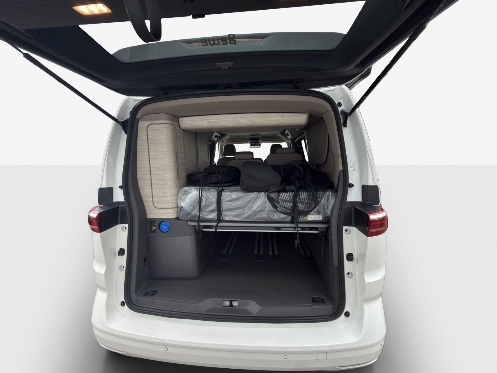 VW California eHybrid Ocean Liberty 4Motion-image-12