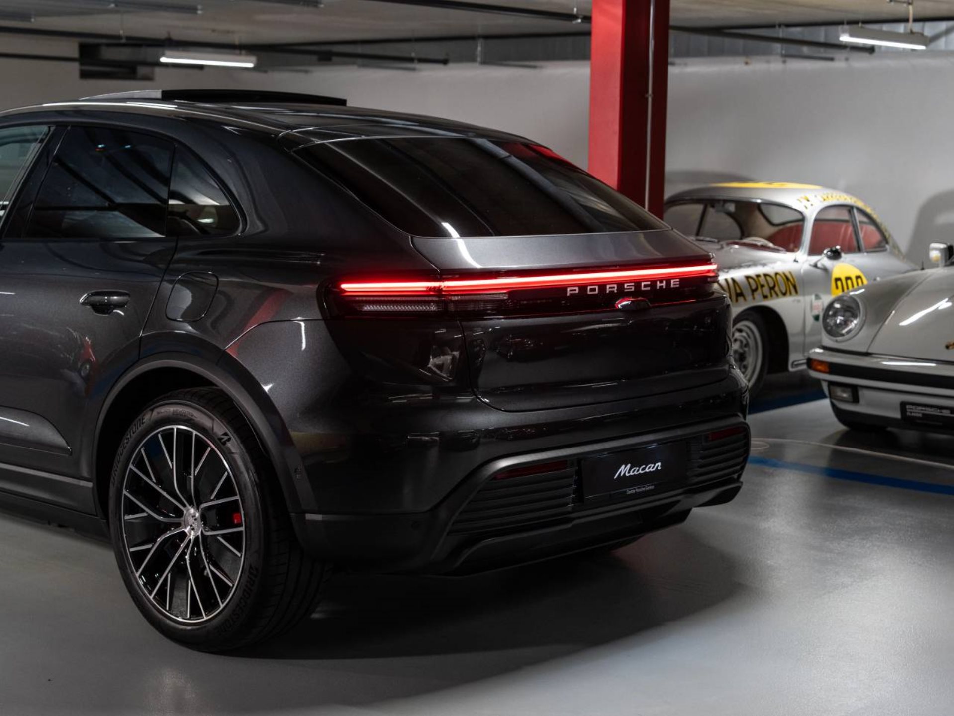 PORSCHE Macan 4S-image-20