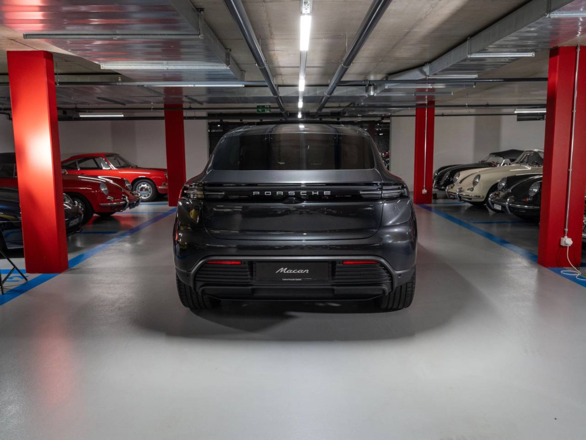 PORSCHE Macan 4S-image-7