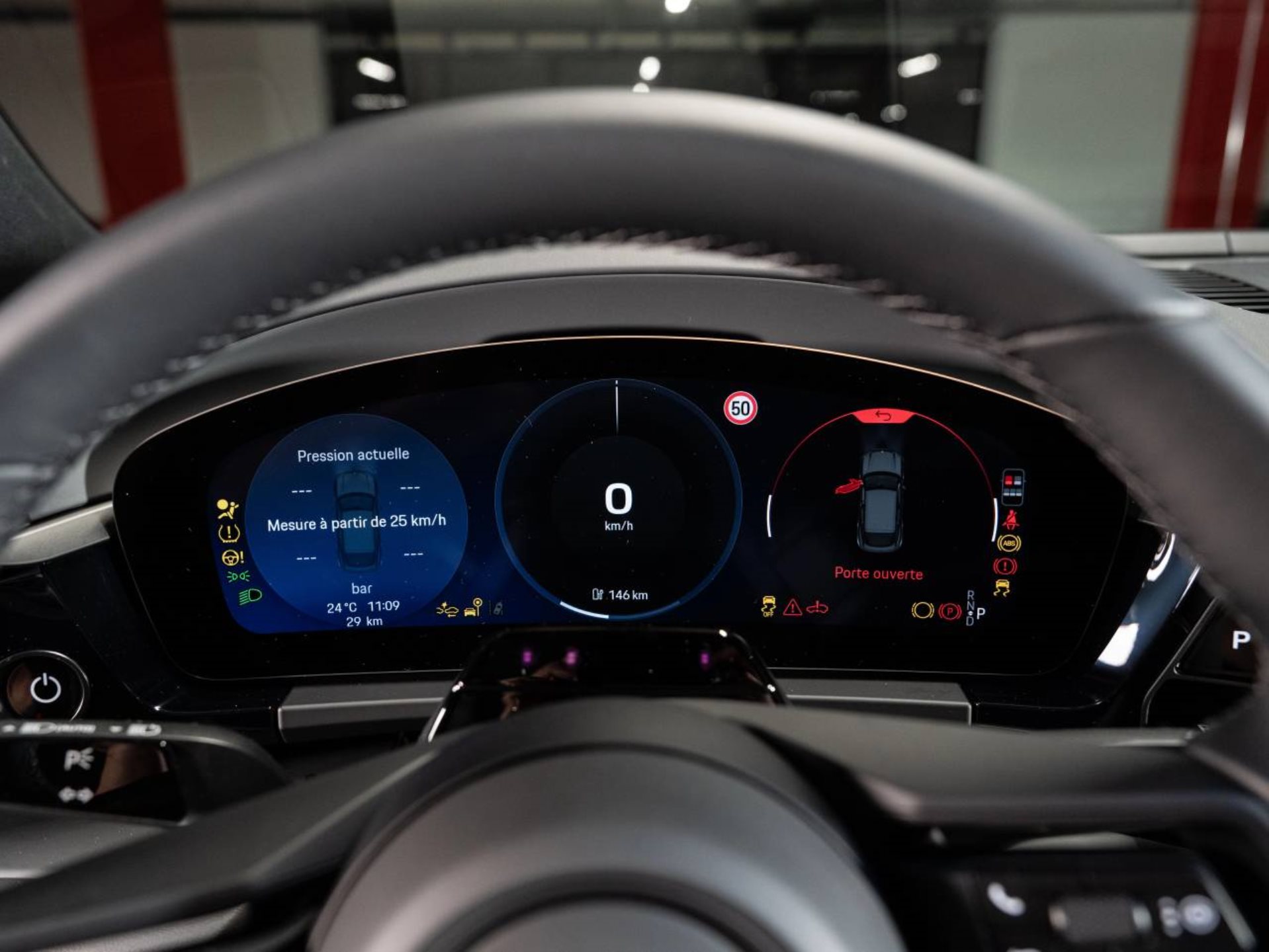 PORSCHE Macan 4S-image-16