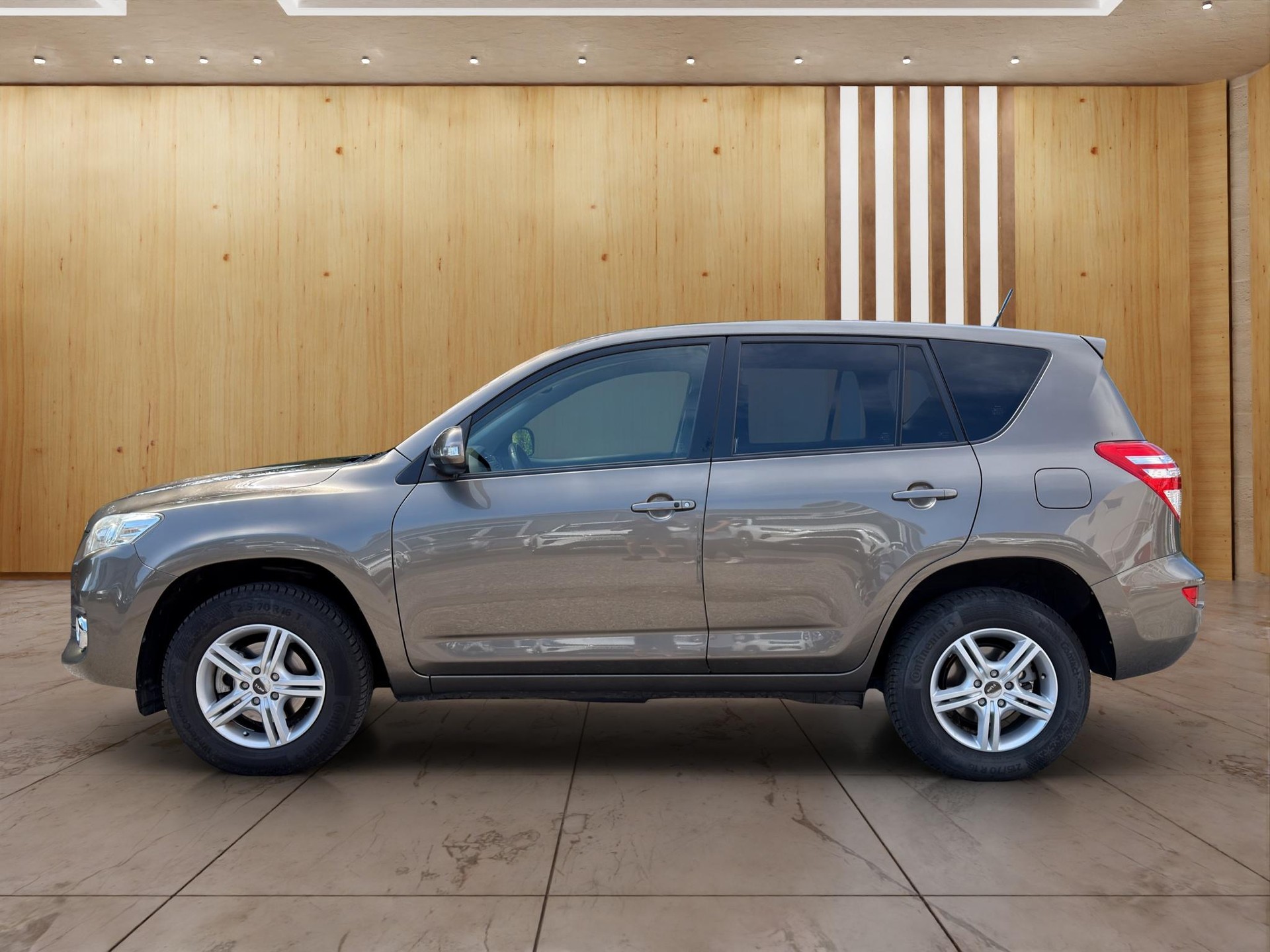 TOYOTA RAV4 2.0i VMa Style MdS-image-2