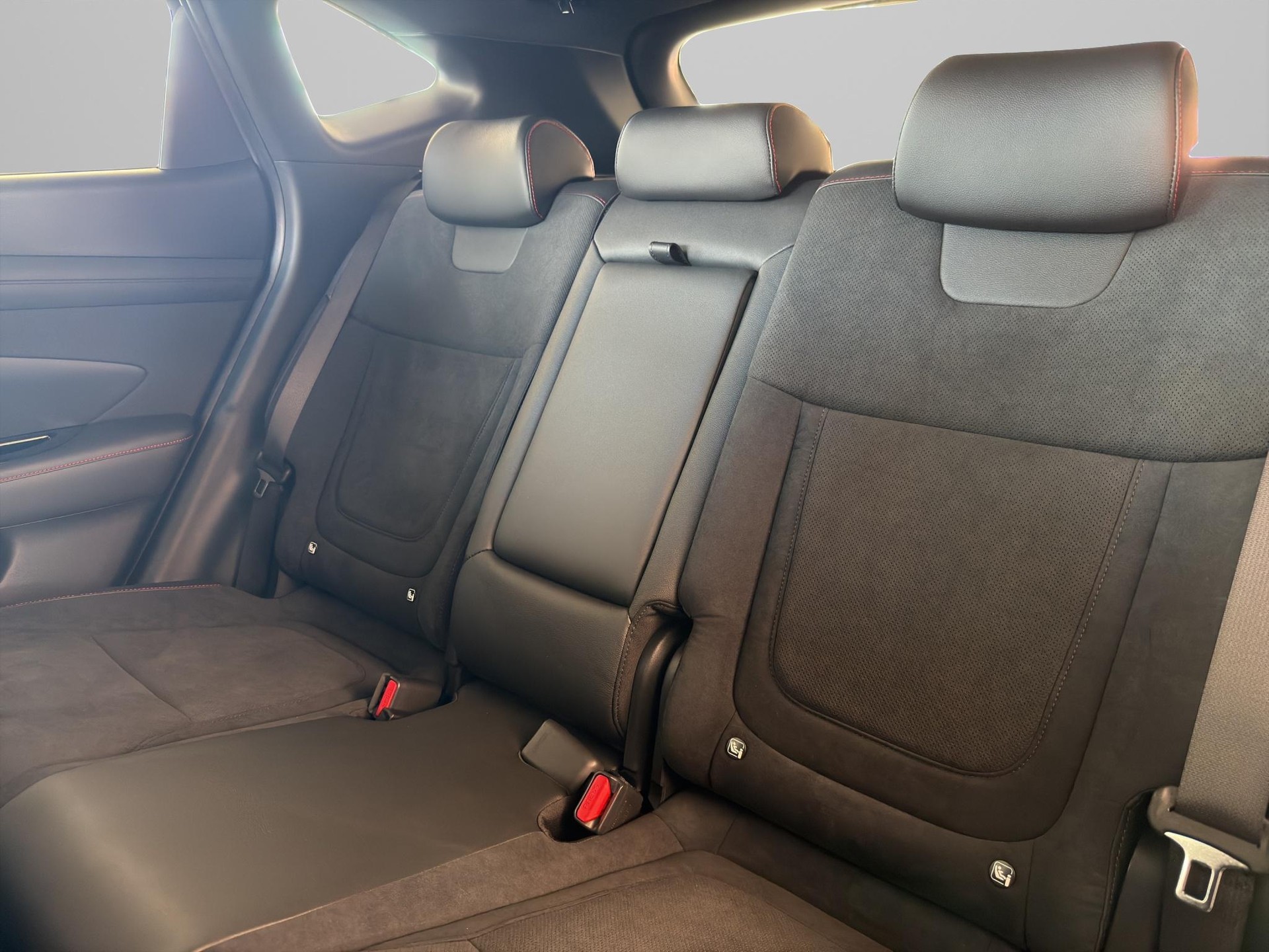 HYUNDAI Tucson 1.6 T-GDi N-Line 4WD-image-11