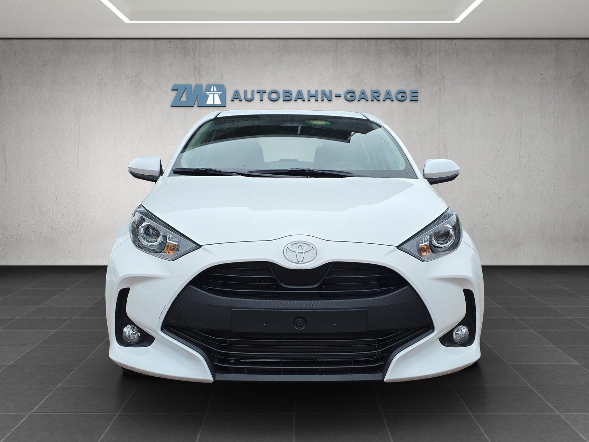 TOYOTA Yaris 1.5 VVT-i HSD Comfort-image-7
