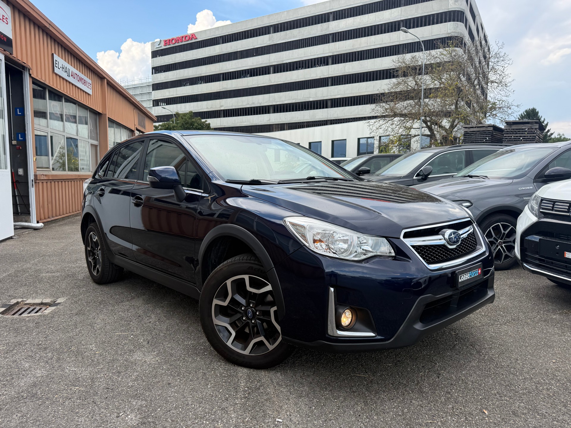 SUBARU XV 2.0 Swiss Two AWD CVT-image-1