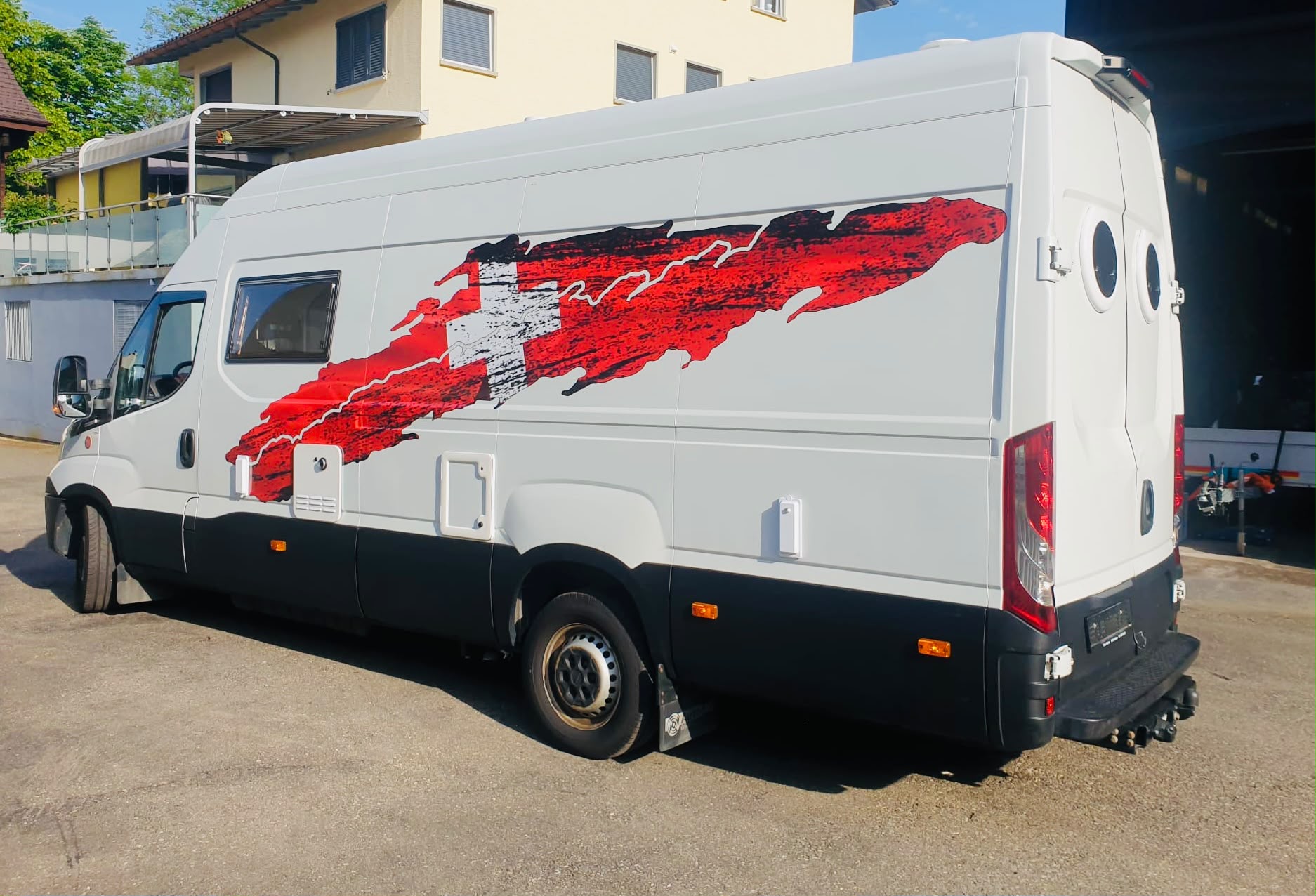 IVECO 35 S 17 A8 V-image-1