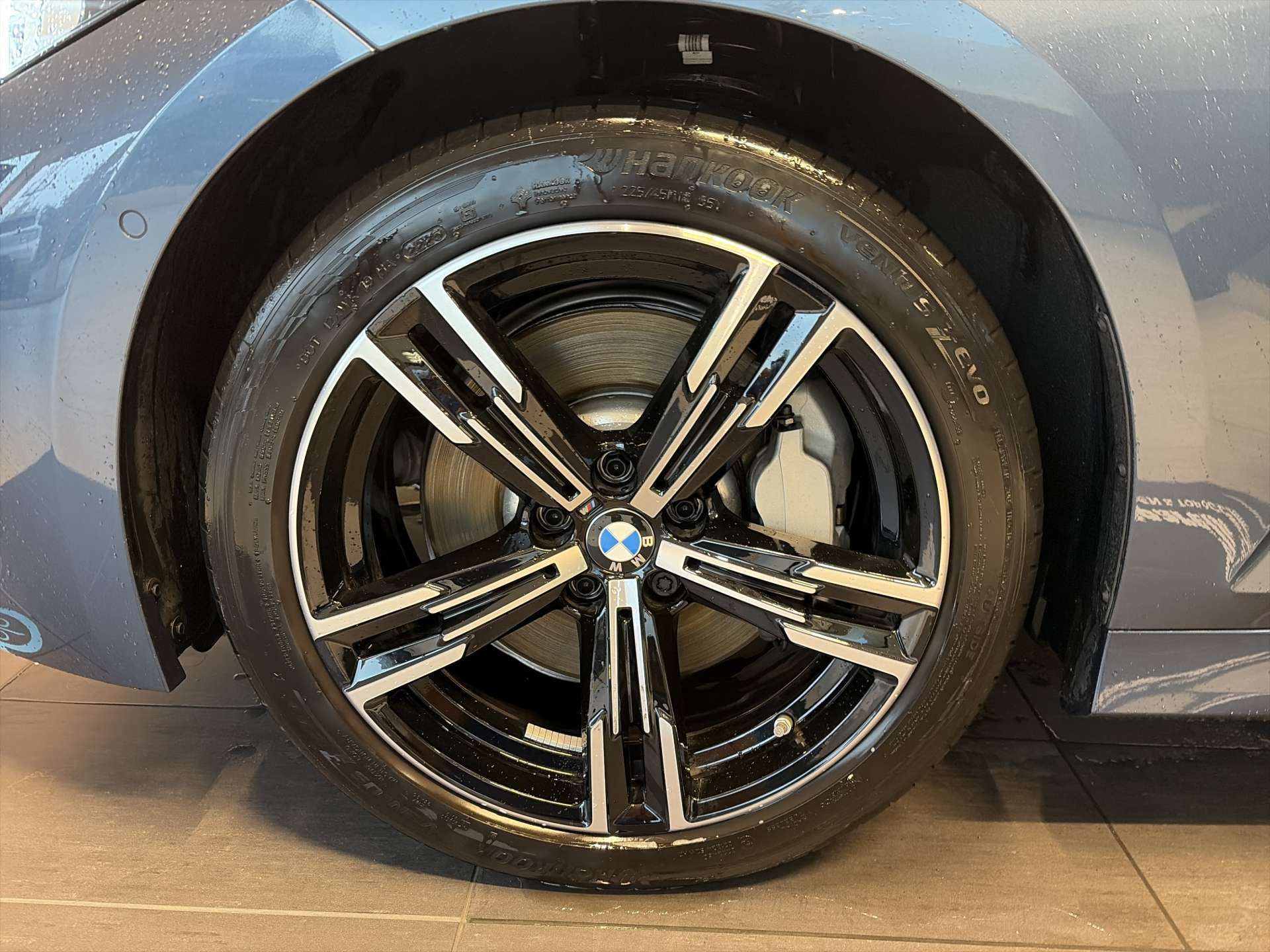 BMW 330i Touring xDrive M-Sport 245PS Steptronic Automat-image-8