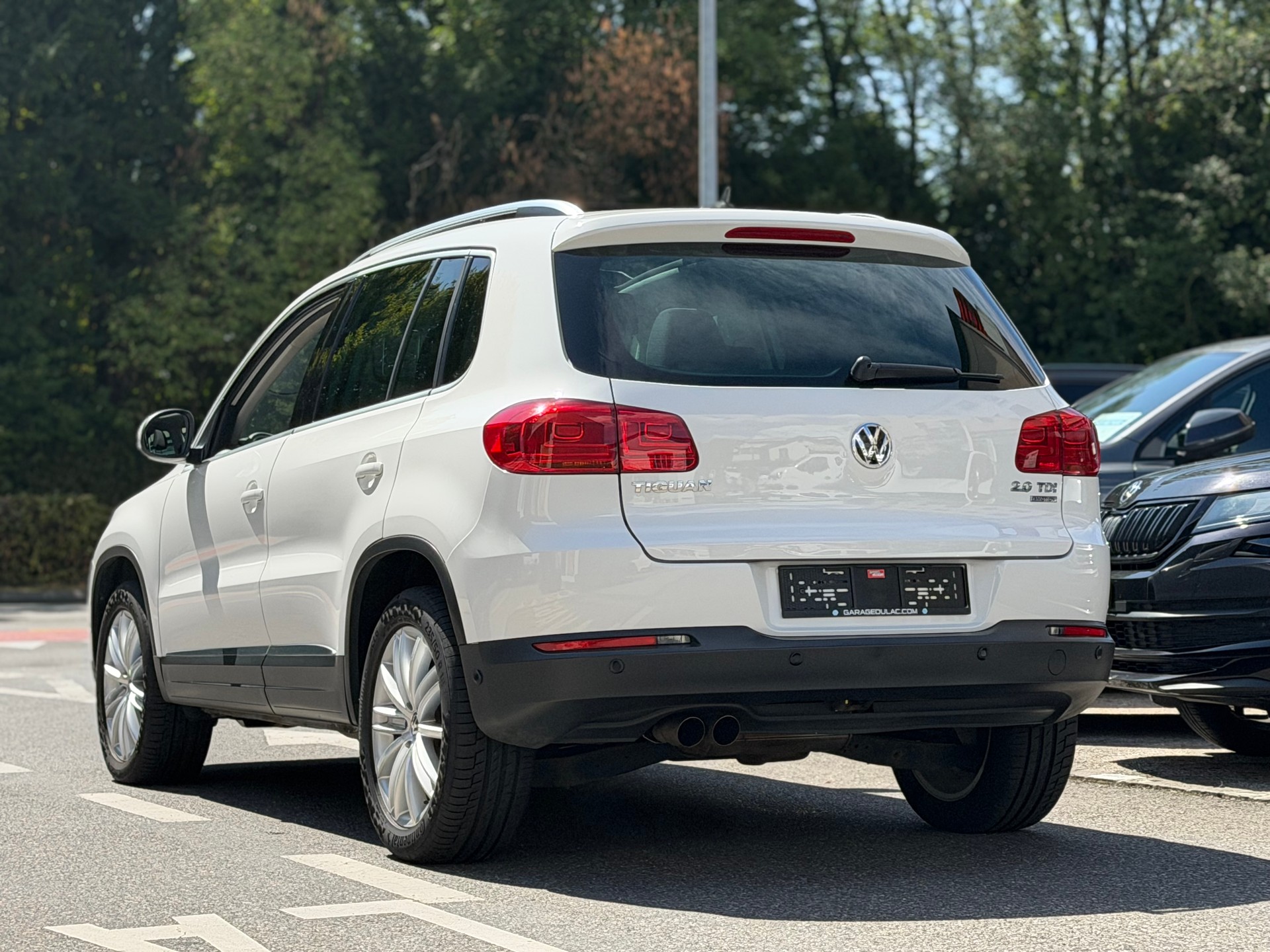 VW Tiguan 2.0 TDI BlueMotion Sport&Style 4Motion CROCHET D'ATTELAGE-image-4