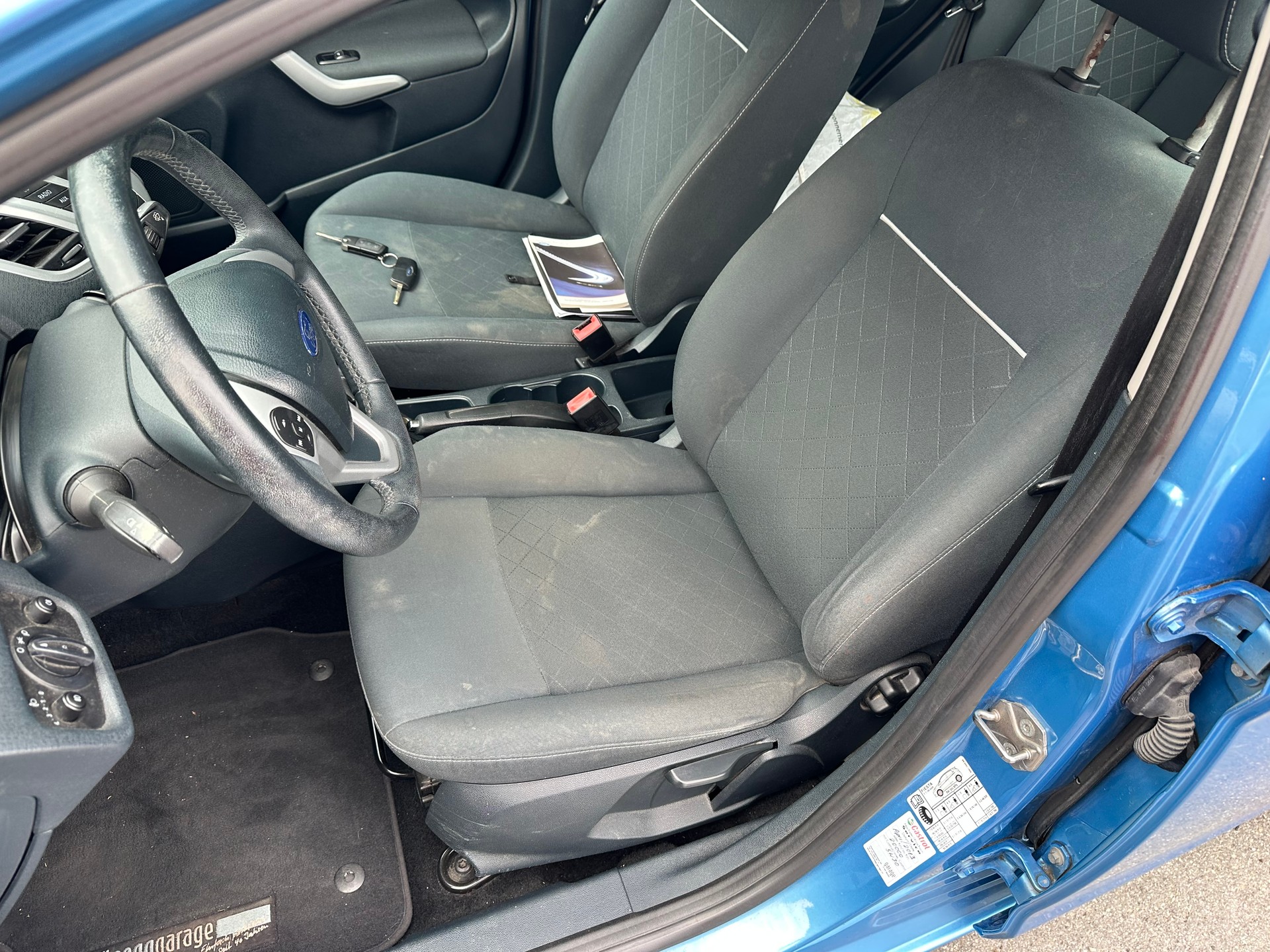 FORD Fiesta 1.4 16V Trend+ FIXPREIS-image-11
