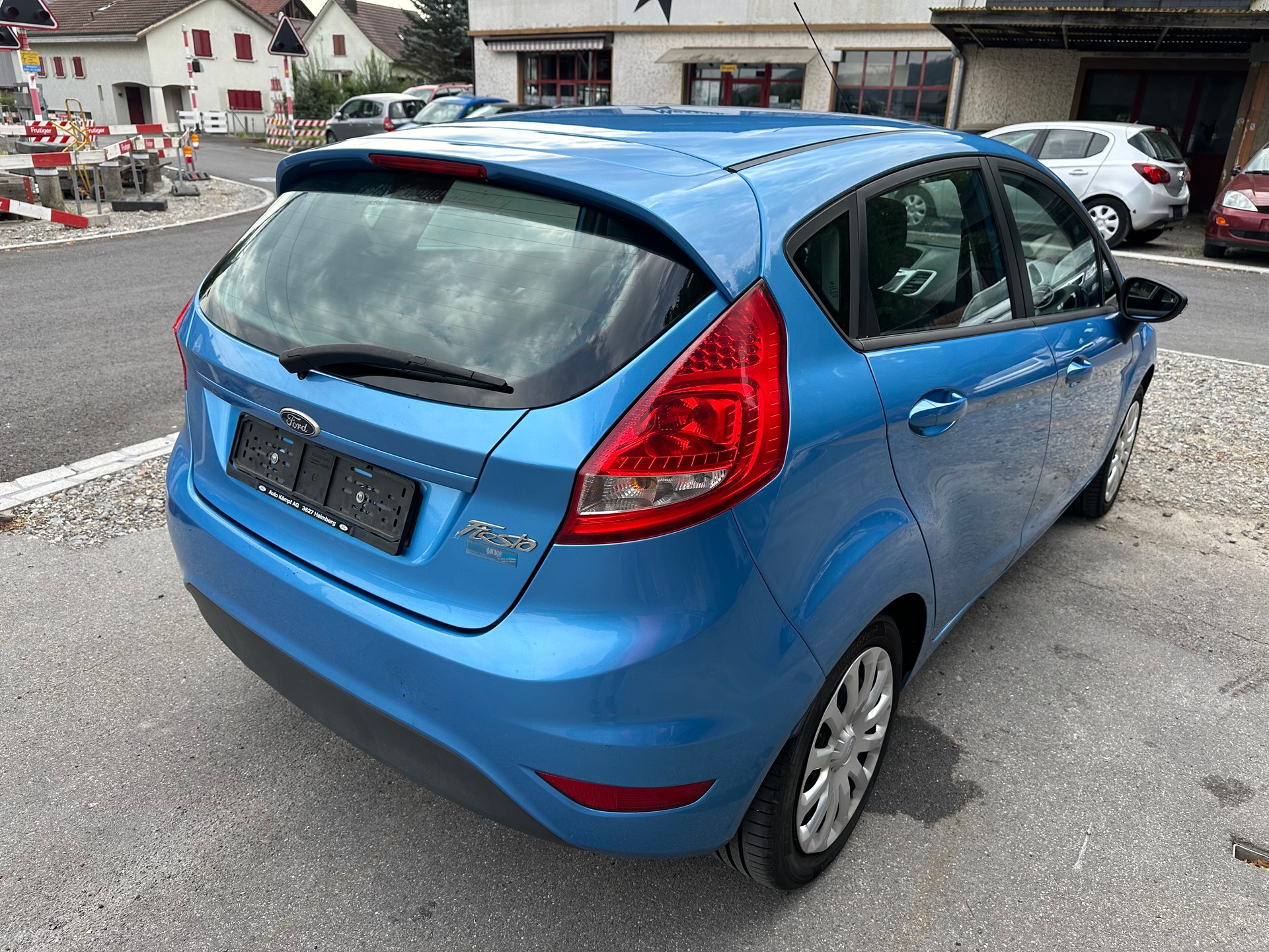 FORD Fiesta 1.4 16V Trend+ FIXPREIS-image-9