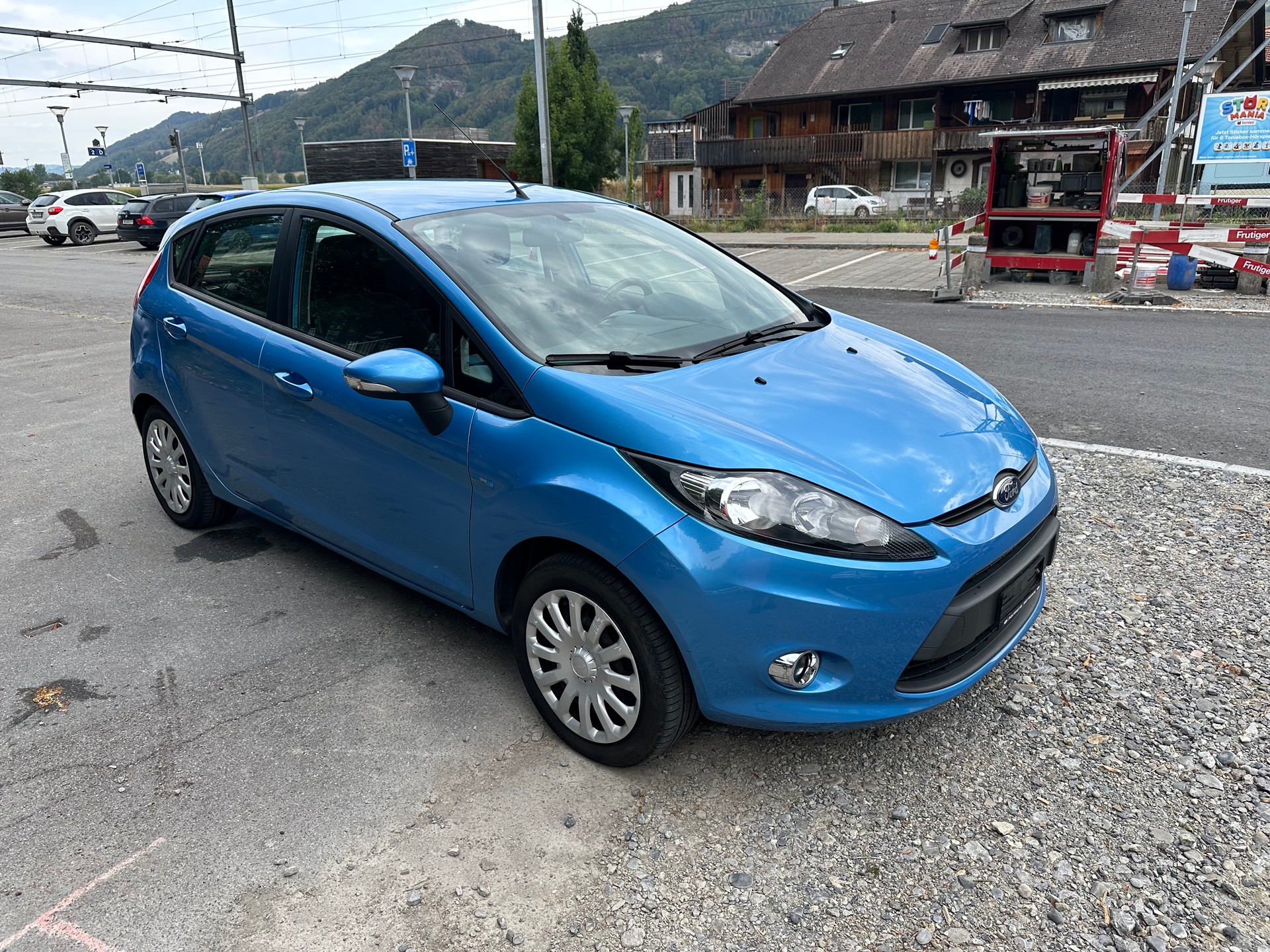 FORD Fiesta 1.4 16V Trend+ FIXPREIS-image-1