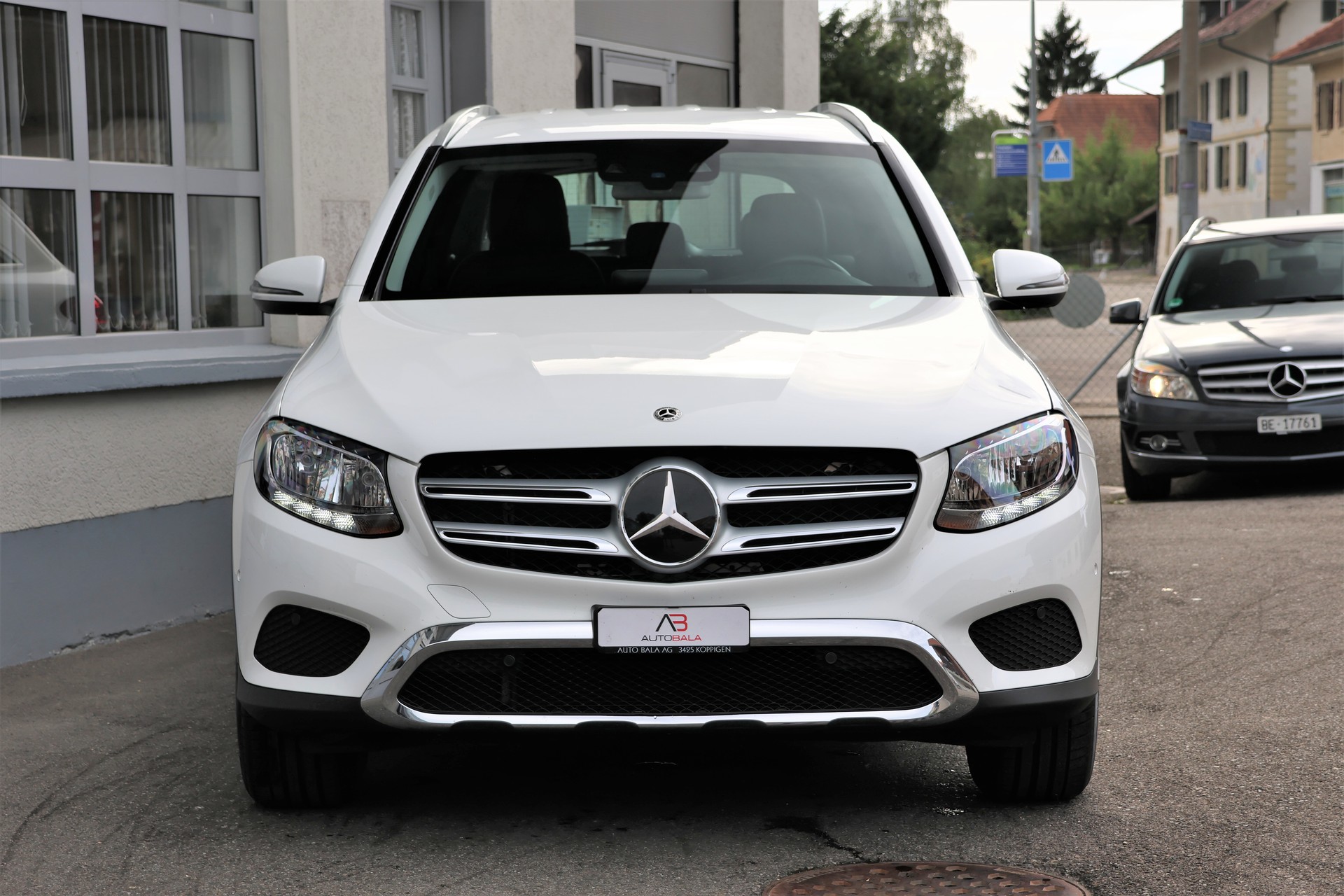 MERCEDES-BENZ GLC 250 d Exclusive 4Matic 9G-Tronic (CH)-showroom-element-1