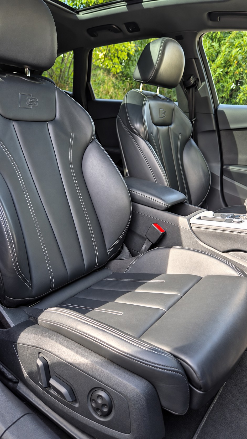 AUDI 2.0 40 TDI Sport quattro S-Tronic-image-6
