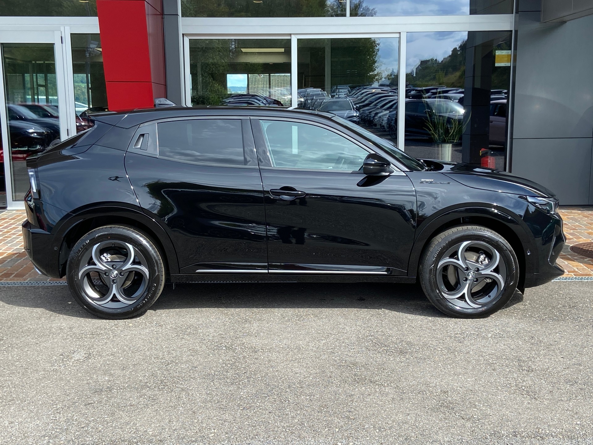 ALFA ROMEO Junior 1.2 48V Hybrid Sport Speciale Tech Sky MY26-image-21