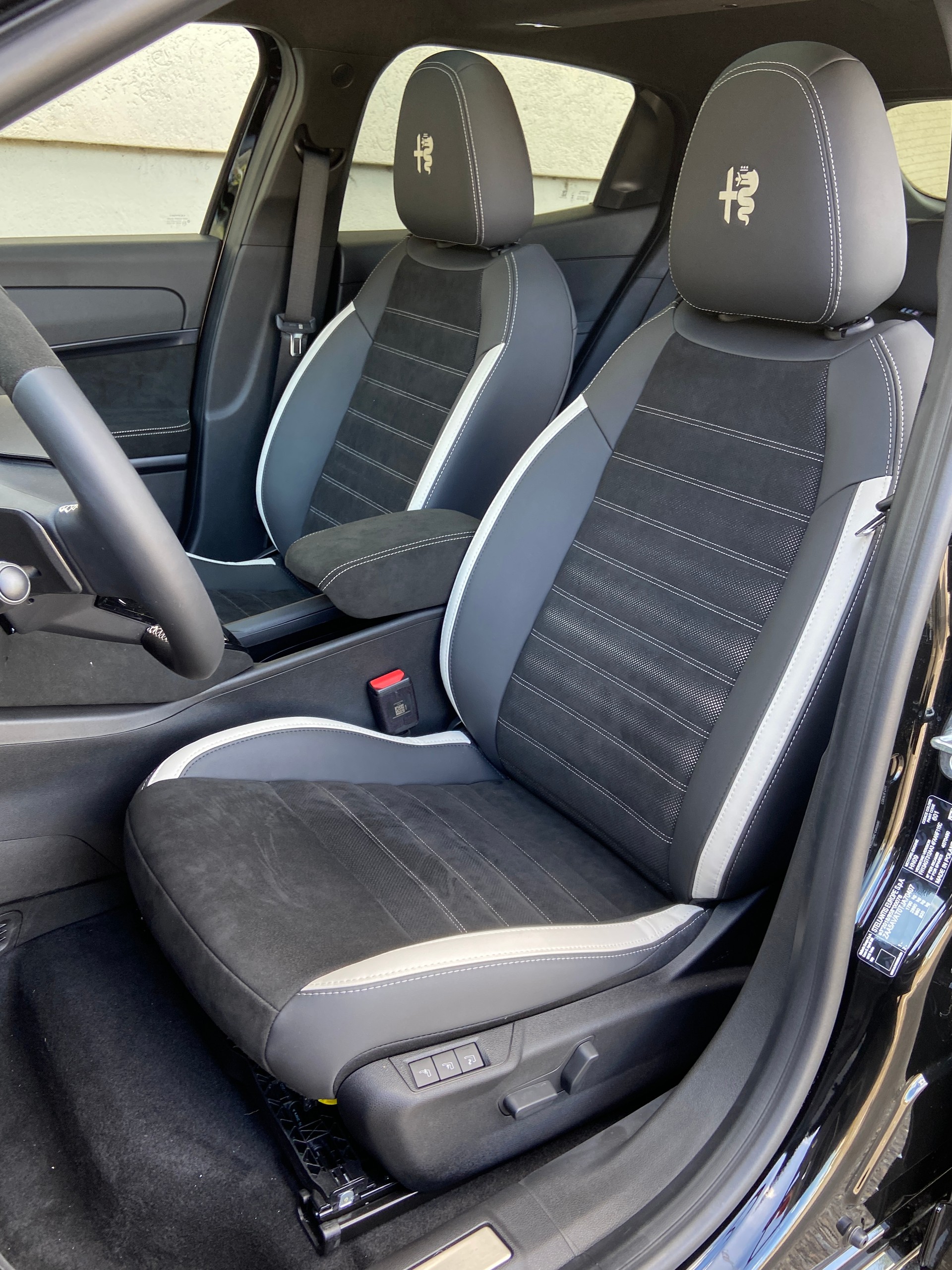 ALFA ROMEO Junior 1.2 48V Hybrid Sport Speciale Tech Sky MY26-image-5