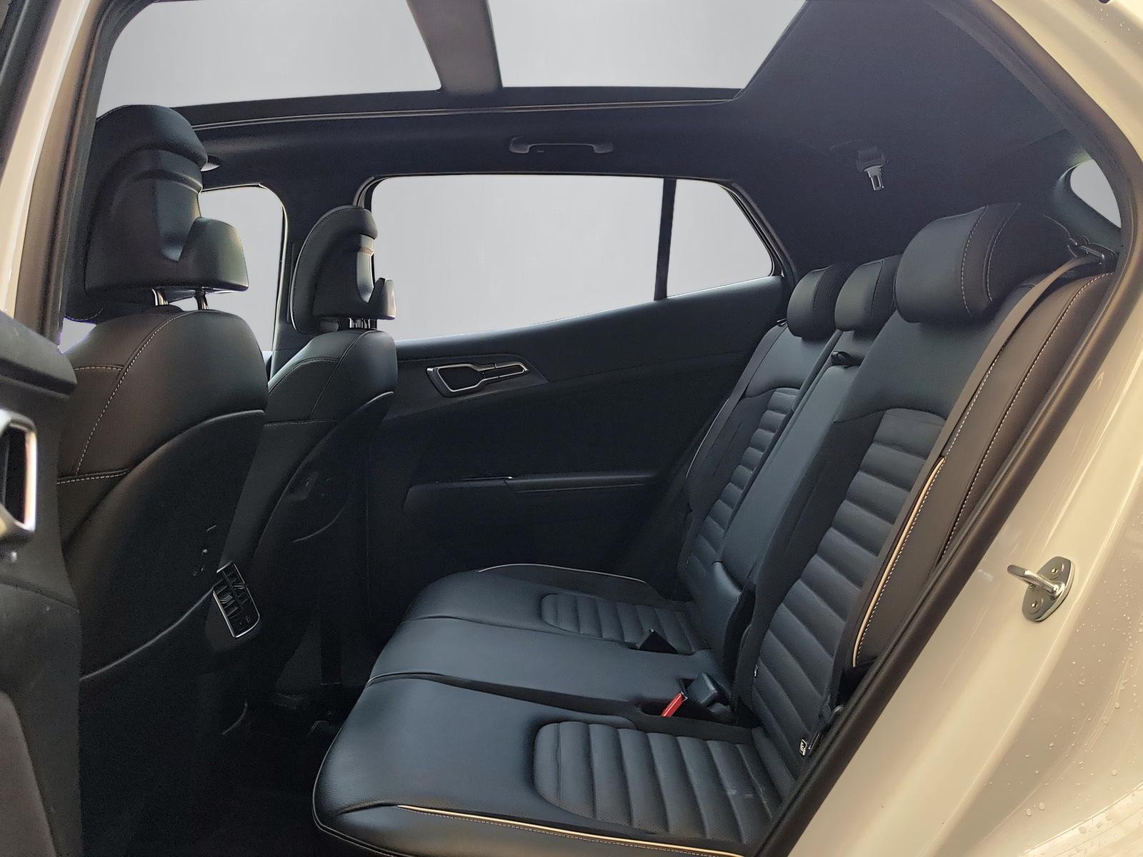 KIA Sportage 1.6 T-GDi Hybrid GT-Line-image-10
