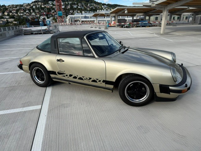 PORSCHE Carrera SC 3.0-image-1