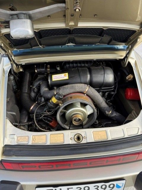 PORSCHE Carrera SC 3.0-image-5
