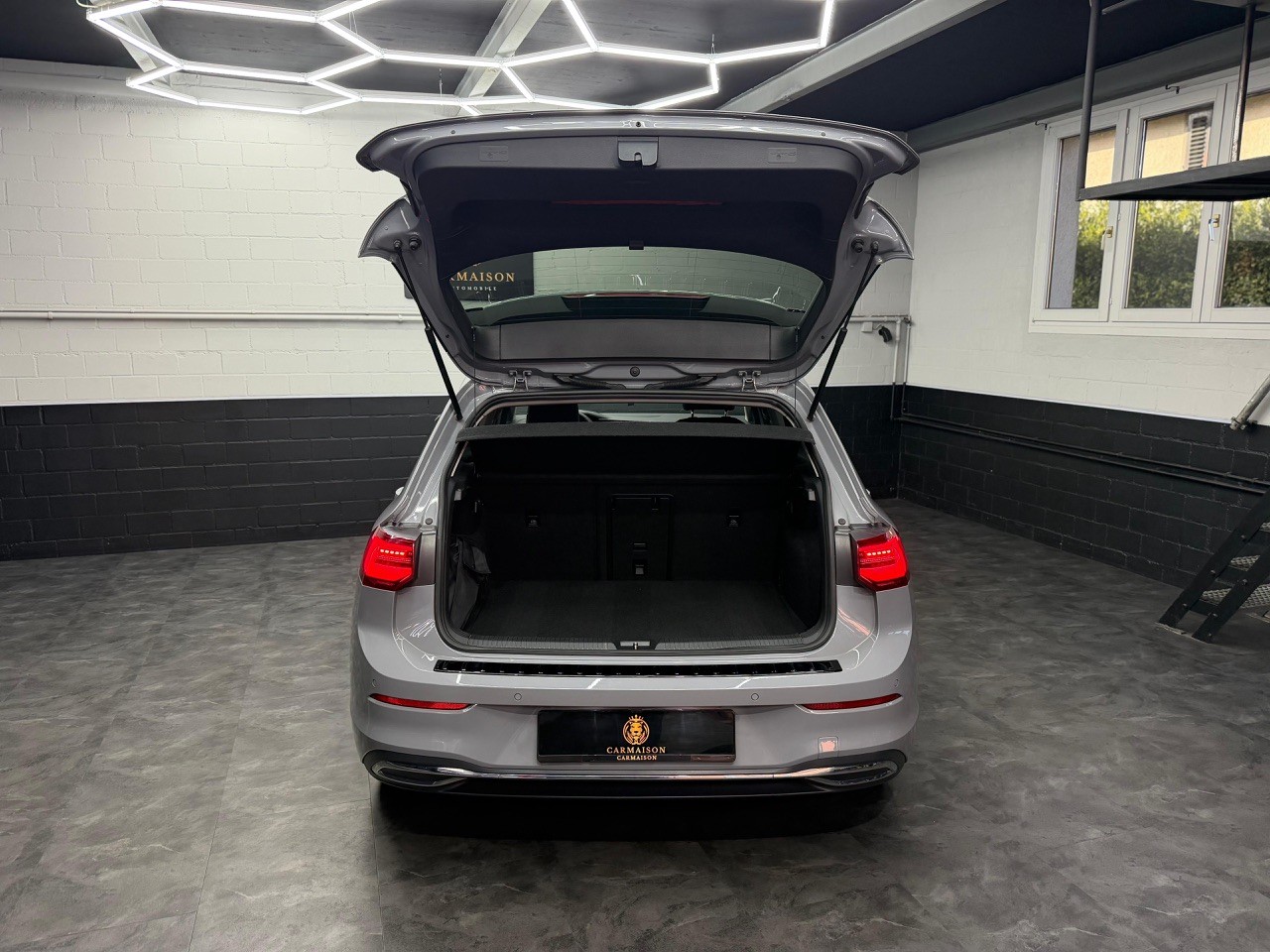 VW Golf 1.5 eTSI mHEV ACT Style DSG | CH-Auto | ACC | Rückfahrkamera | CarPlay | Ambiente | Full Assistenten-image-11