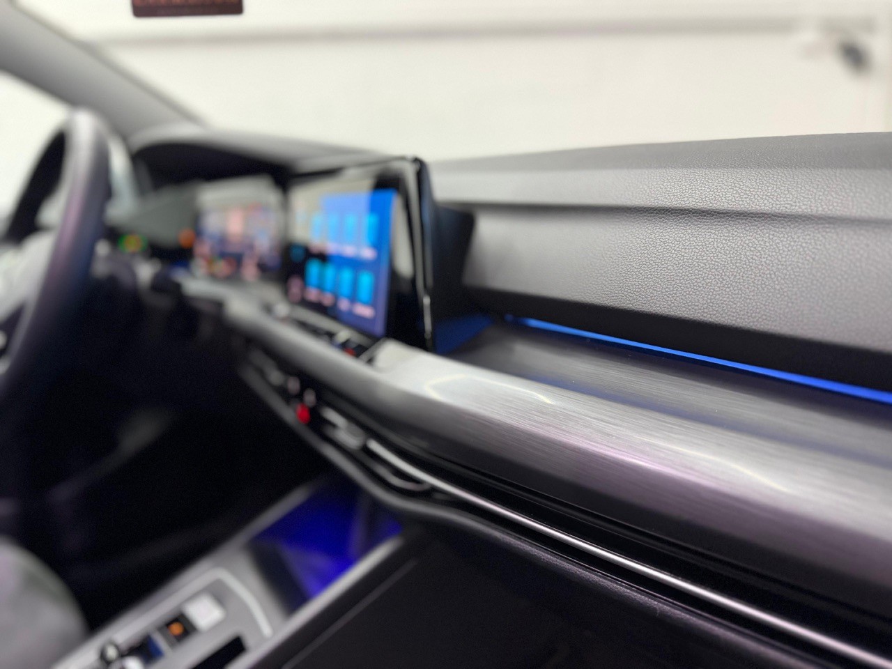 VW Golf 1.5 eTSI mHEV ACT Style DSG | CH-Auto | ACC | Rückfahrkamera | CarPlay | Ambiente | Full Assistenten-image-26