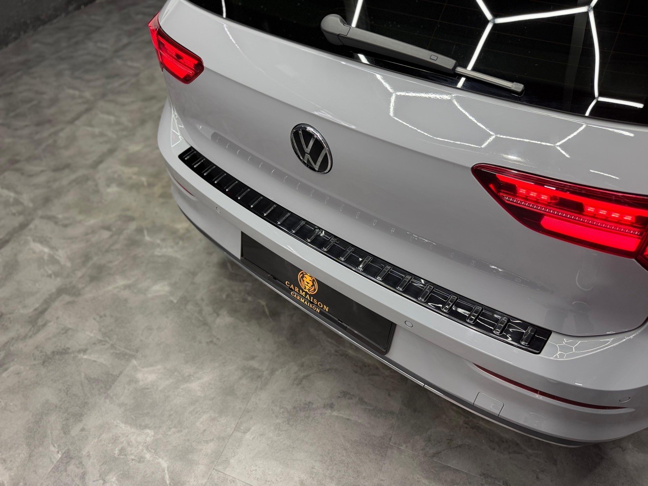 VW Golf 1.5 eTSI mHEV ACT Style DSG | CH-Auto | ACC | Rückfahrkamera | CarPlay | Ambiente | Full Assistenten-image-8