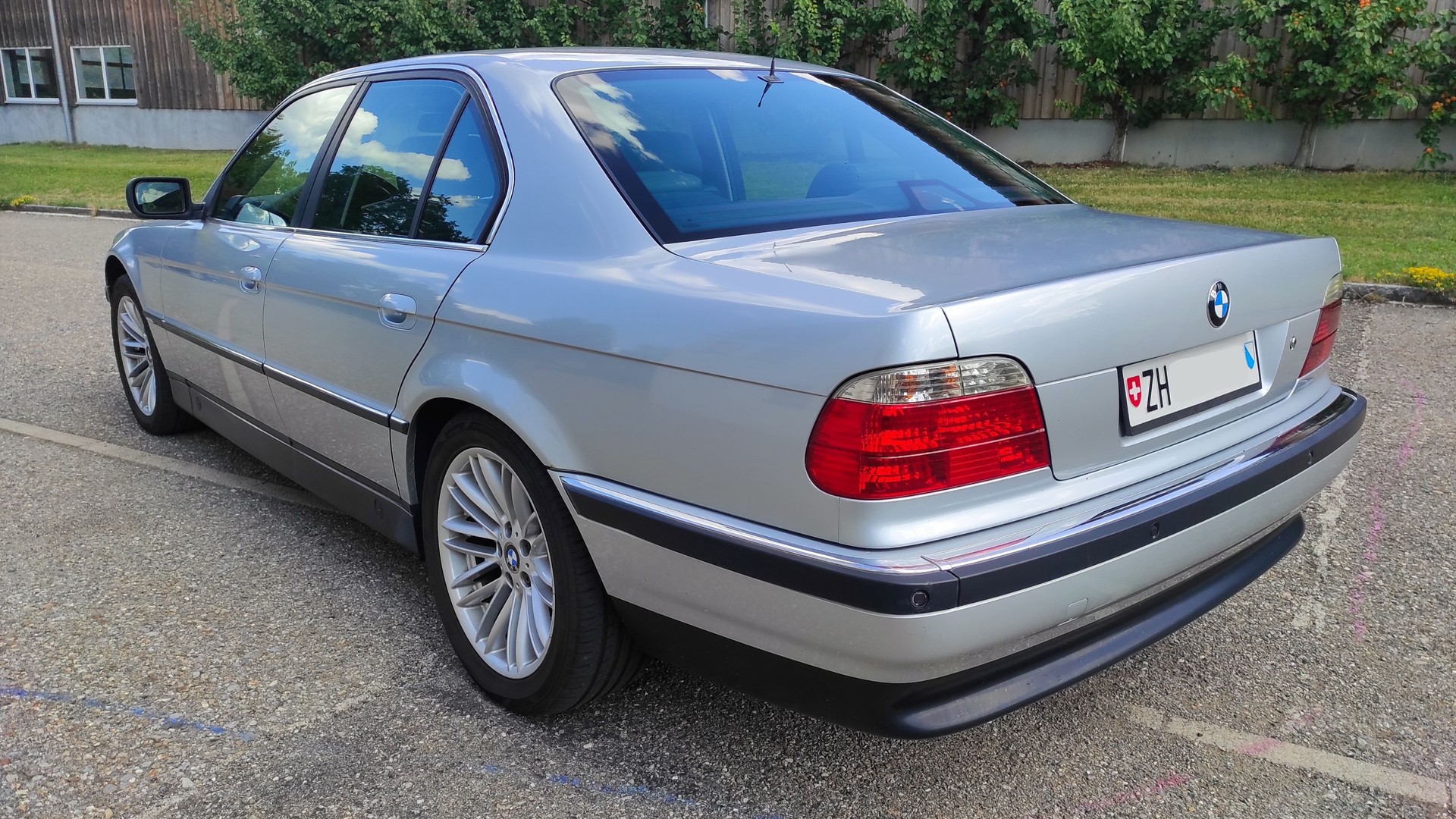 BMW 740i V8 ABS dAiB-image-2