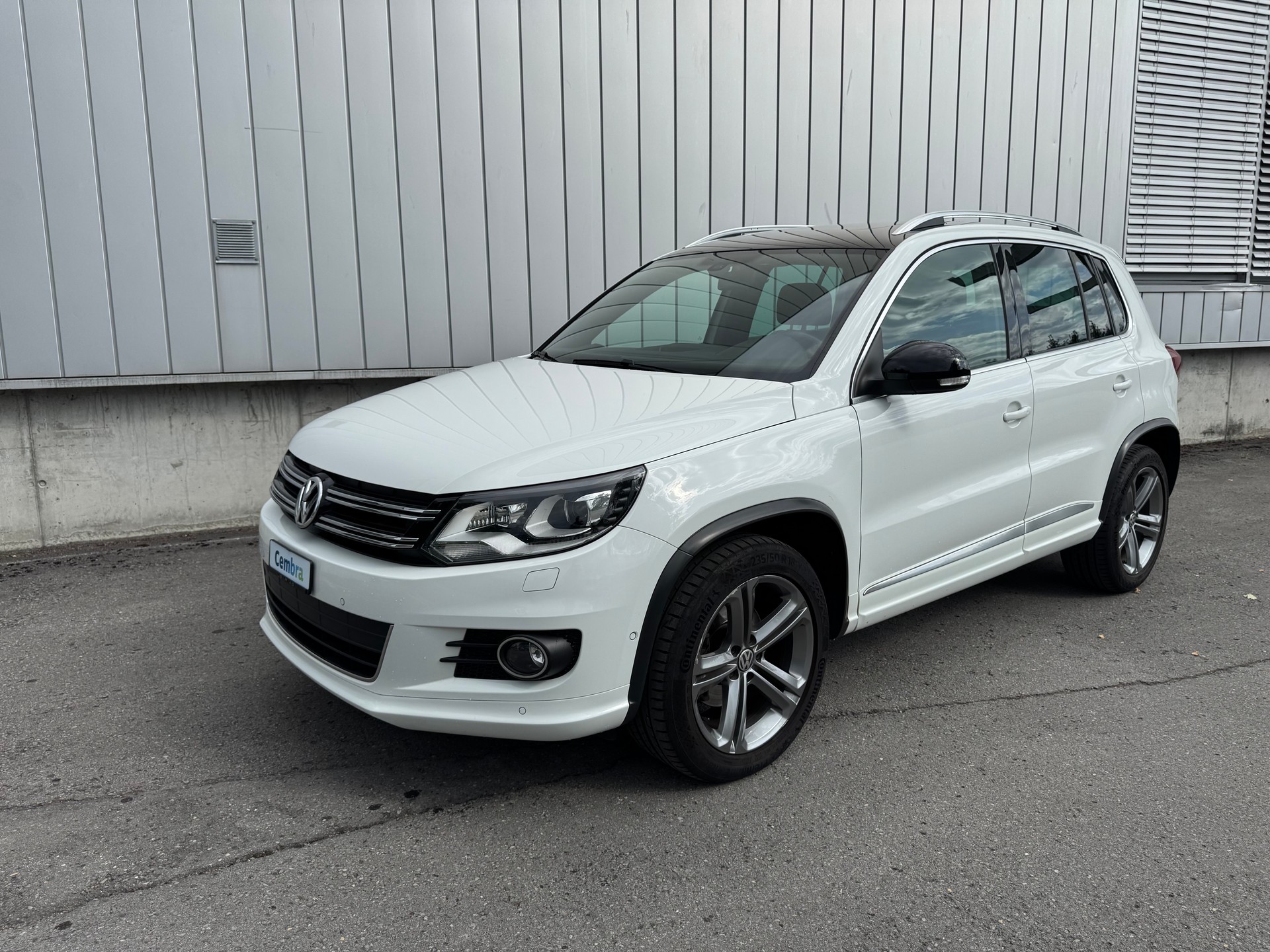 VW Tiguan 2.0 TDI BlueMotion Sport&Style 4Motion DSG-image-0