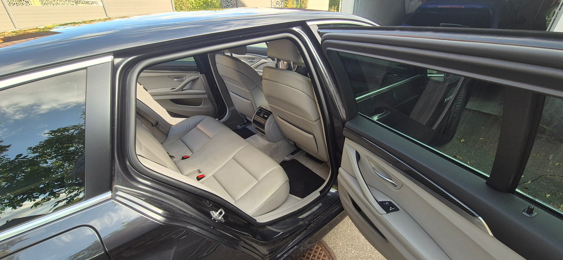 BMW 535i xDrive SAG-image-5
