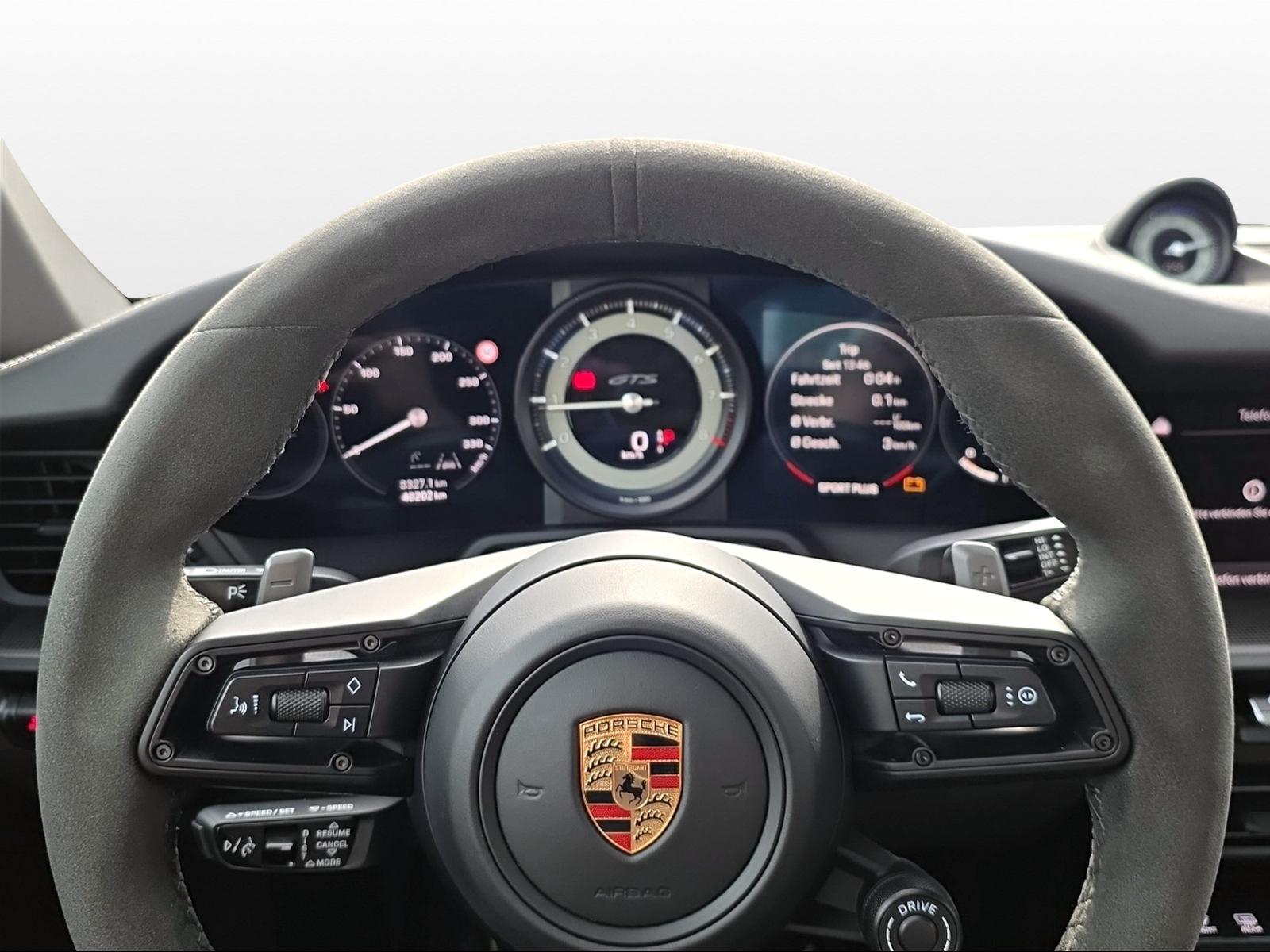 PORSCHE 911 Carrera 4 GTS Cabriolet PDK-image-4