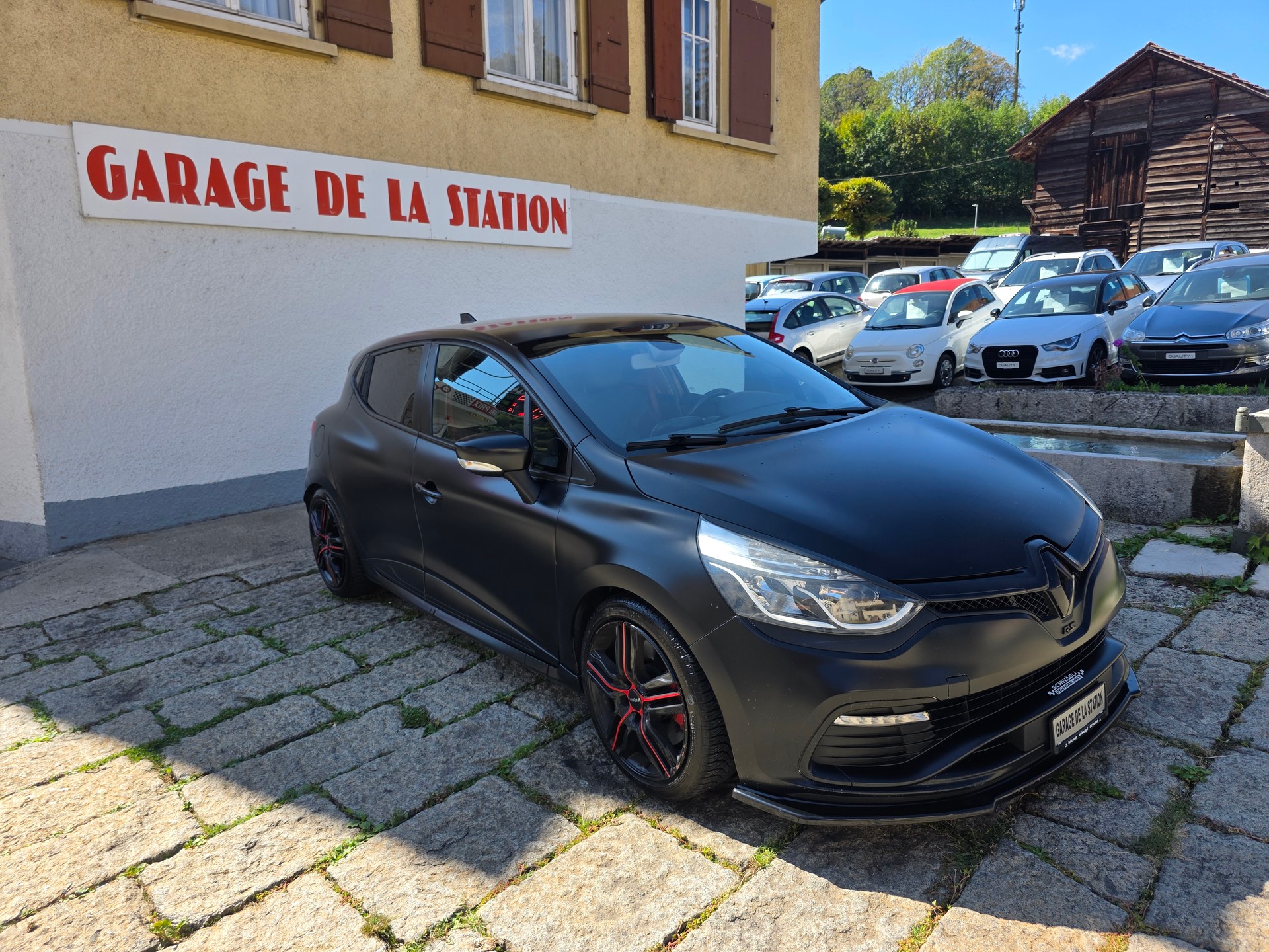 RENAULT Clio 1.6 T RS 200 EDC-image-2