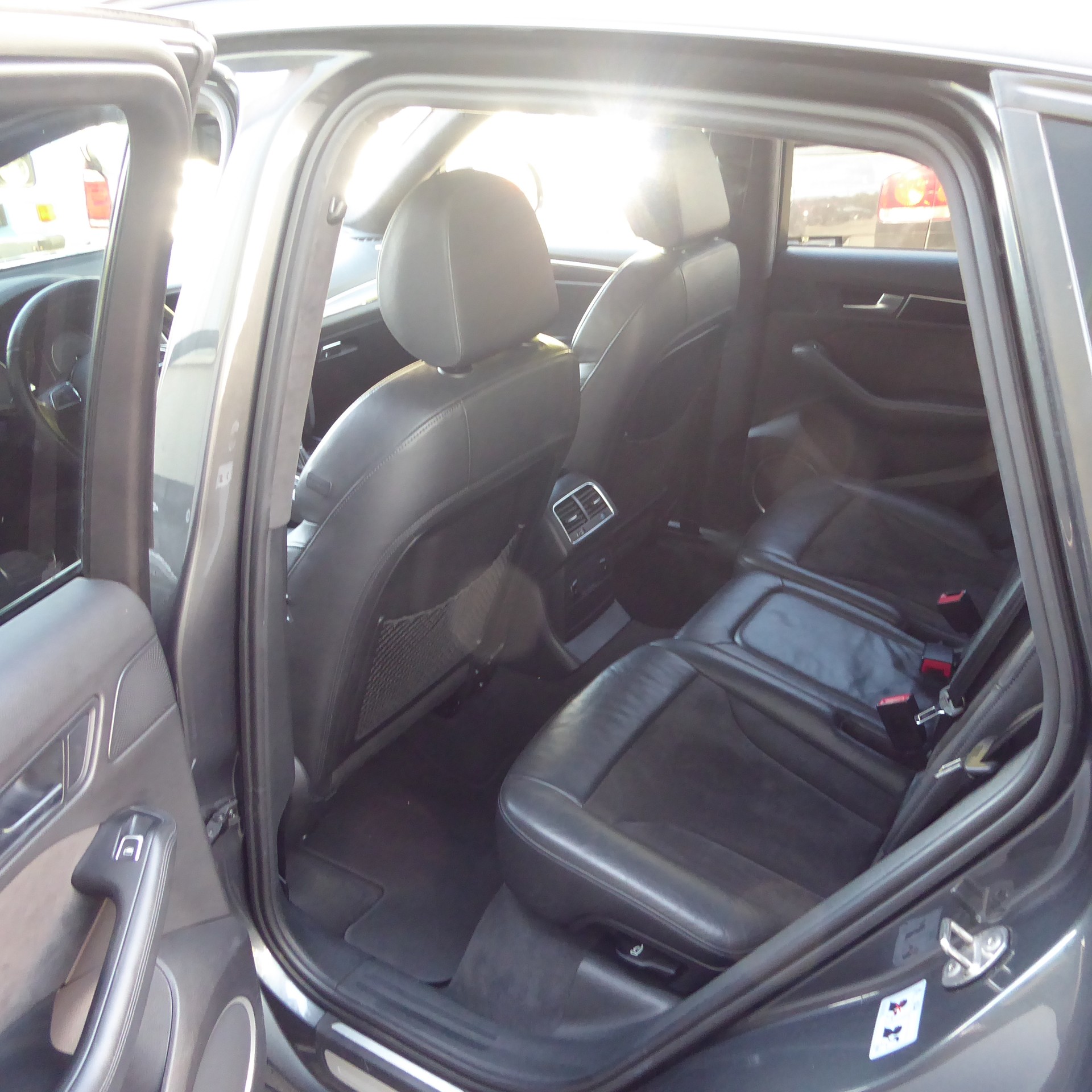 AUDI SQ5 3.0 TDI quattro tiptronic-image-5