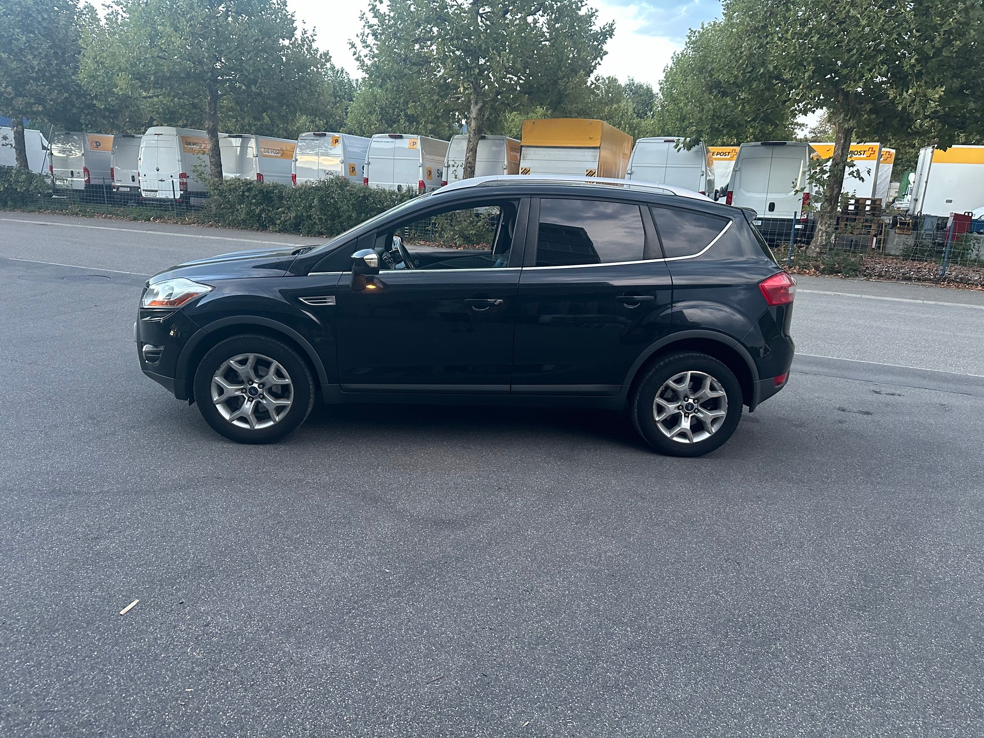 FORD Kuga 2.0 TDCi Carving 4WD-image-1
