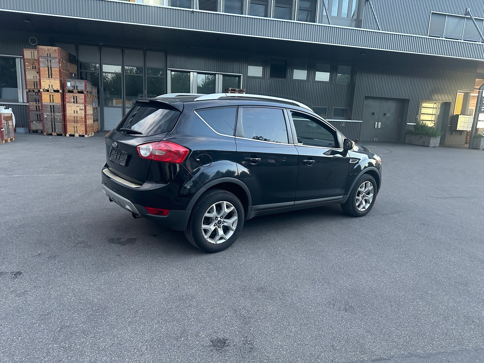 FORD Kuga 2.0 TDCi Carving 4WD-image-5