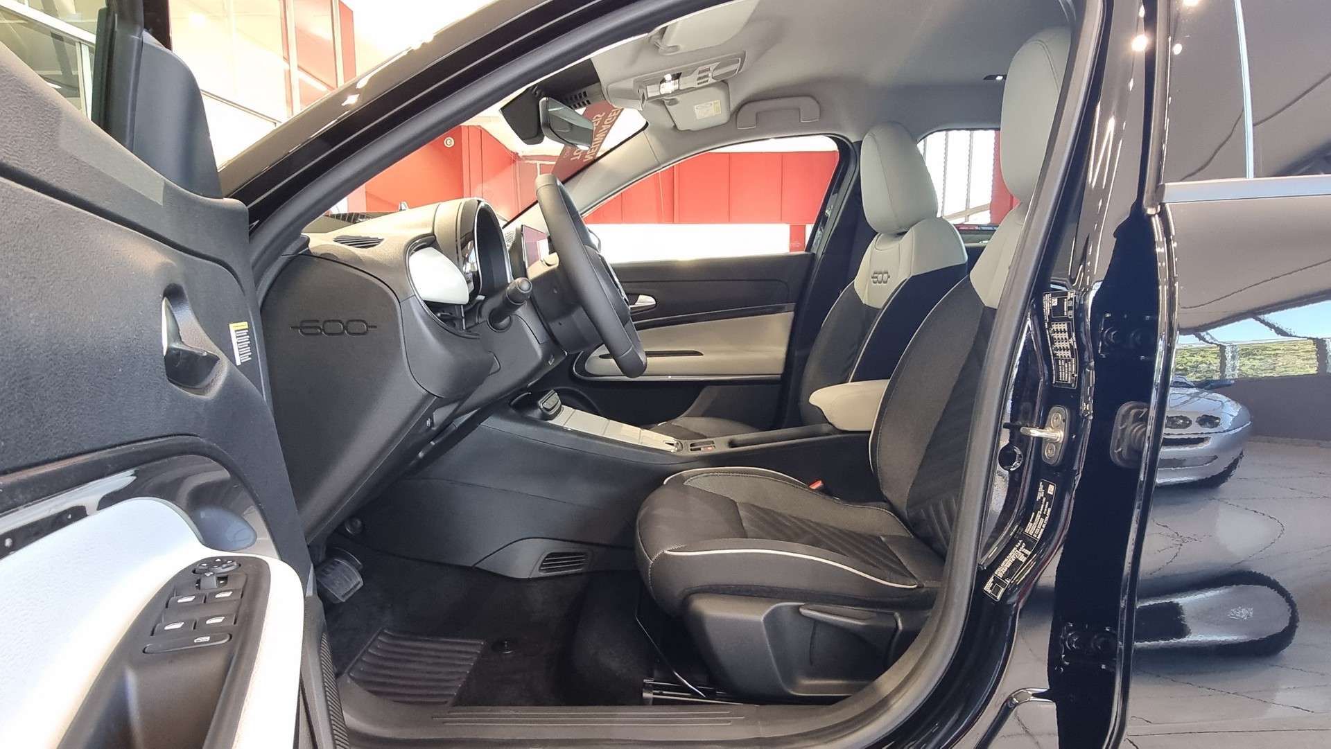 FIAT 600 1.2 Hybrid 145 La Prima-image-15