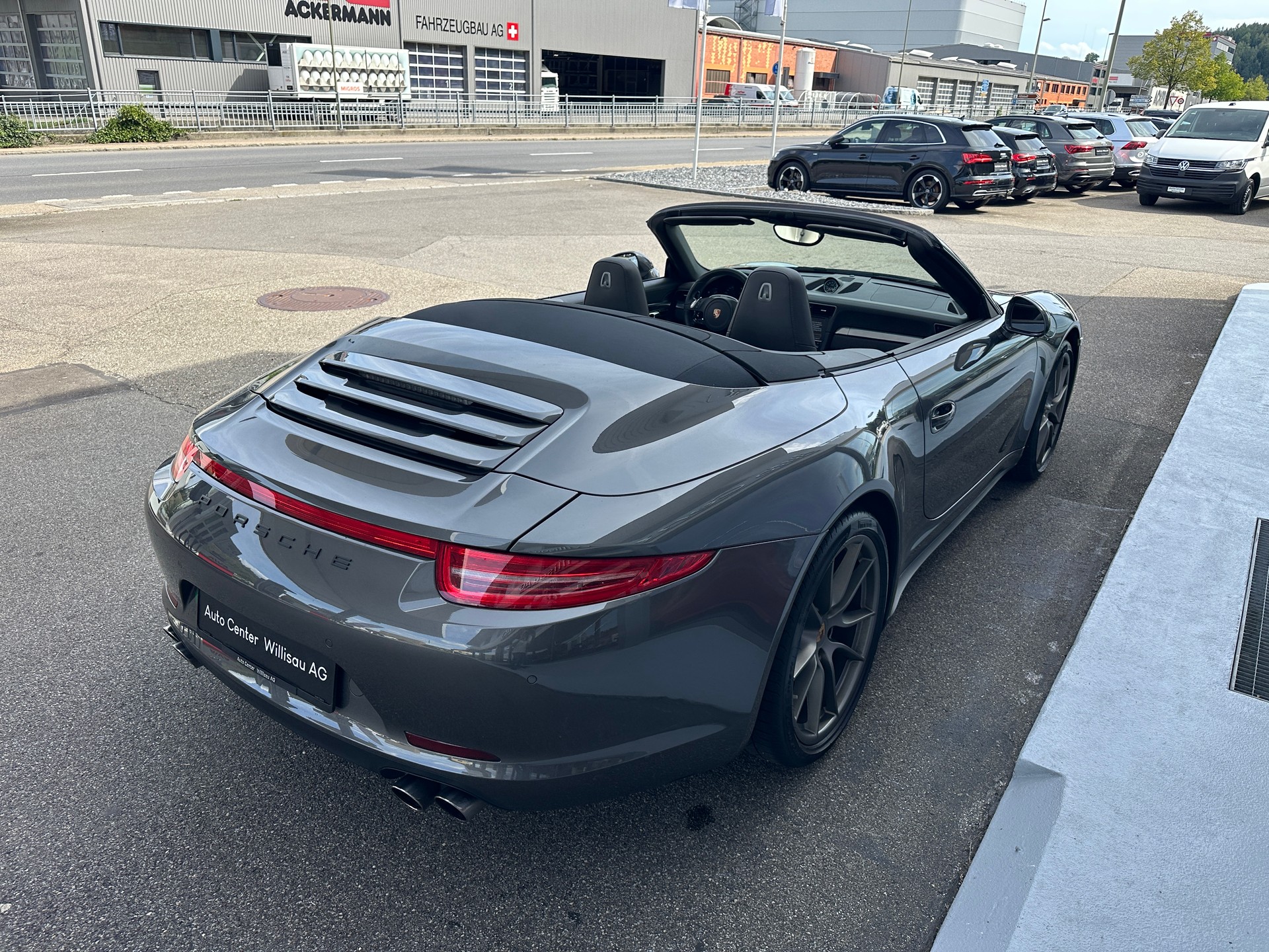 PORSCHE 911 Cabrio Carrera 4 PDK-image-7