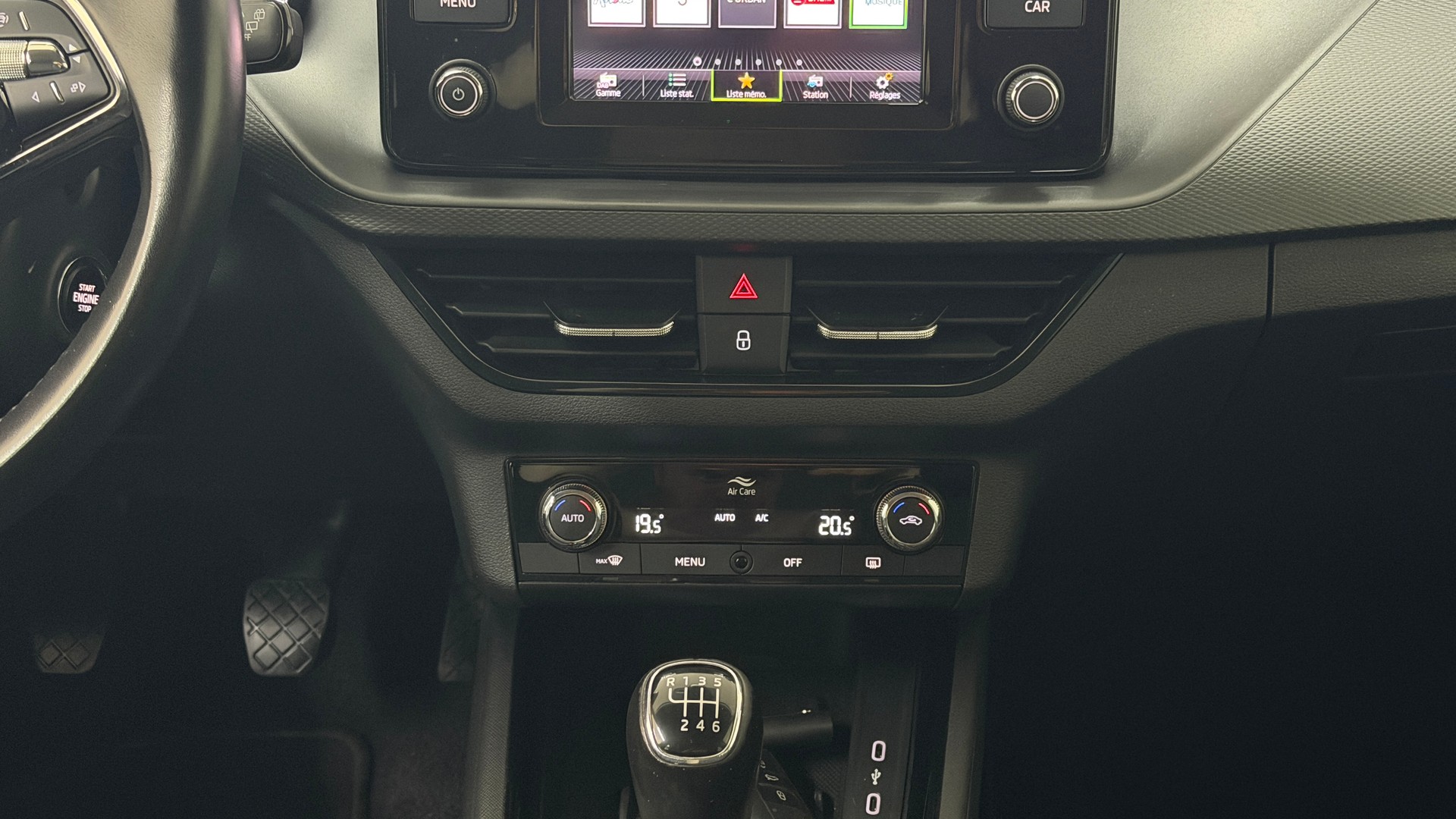 SKODA Kamiq 1.0 TSI Ambition-image-12