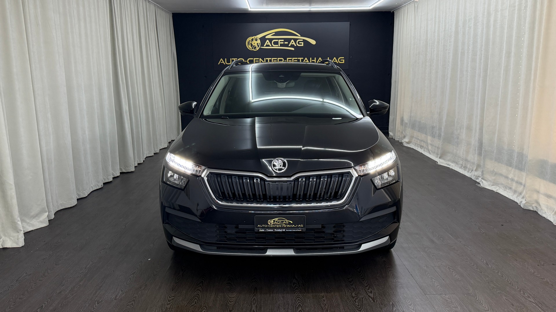 SKODA Kamiq 1.0 TSI Ambition-image-1