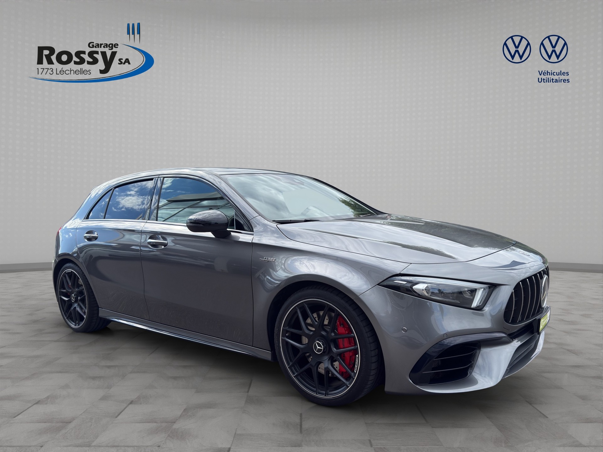 MERCEDES-BENZ A 45 S AMG 4Matic+ Speedshift-image-7