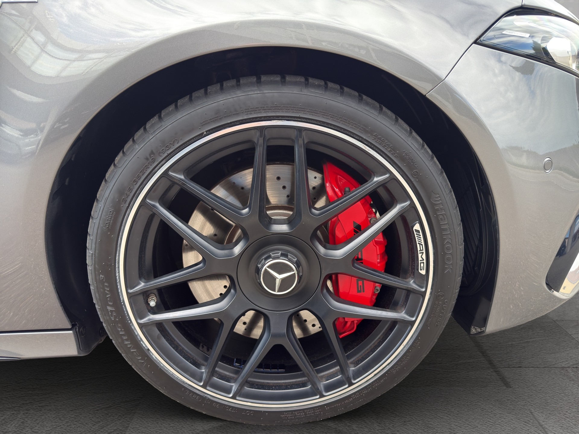 MERCEDES-BENZ A 45 S AMG 4Matic+ Speedshift-image-22
