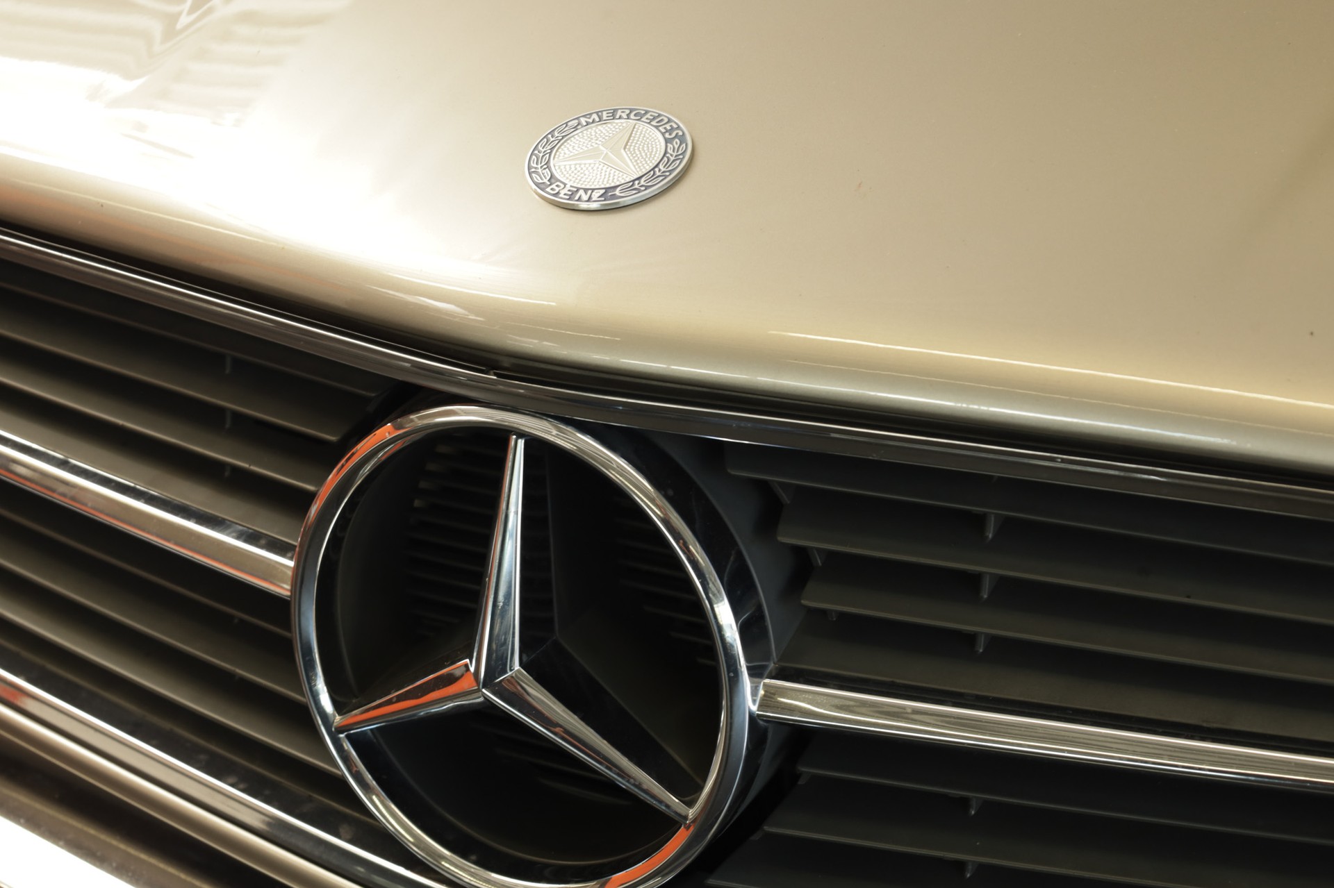 MERCEDES-BENZ 420 SEC Automatic * VETERAN-image-25