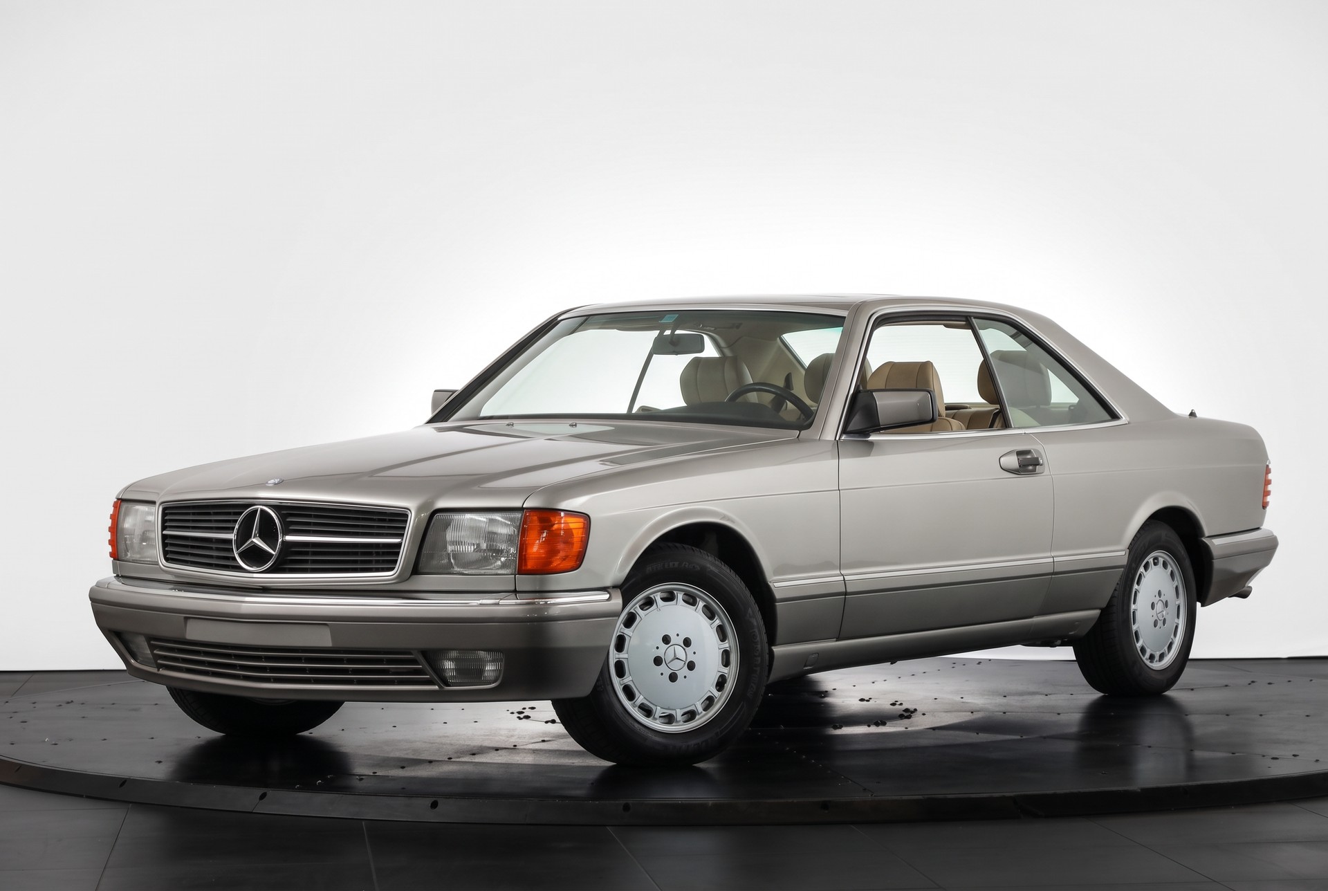 MERCEDES-BENZ 420 SEC Automatic * VETERAN-image-3
