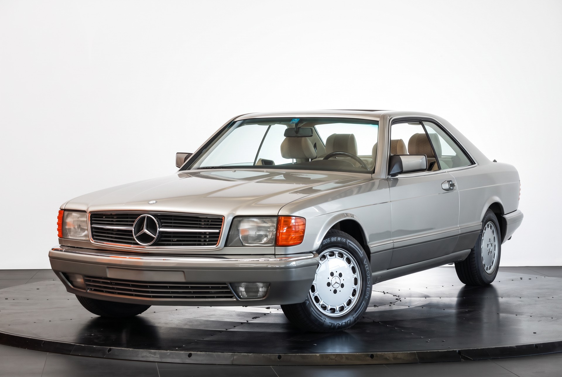 MERCEDES-BENZ 420 SEC Automatic * VETERAN-image-4