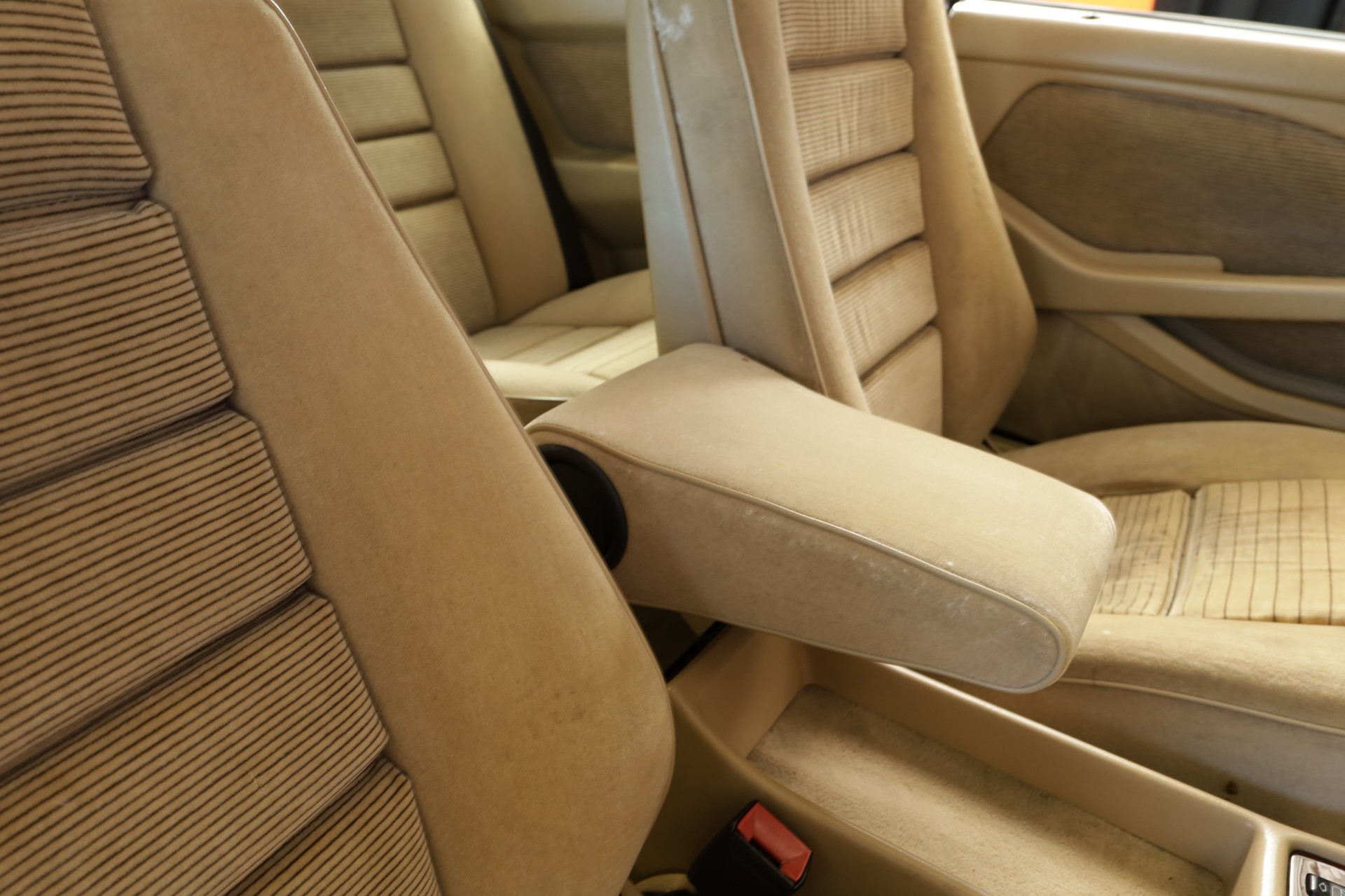 MERCEDES-BENZ 420 SEC Automatic * VETERAN-image-14