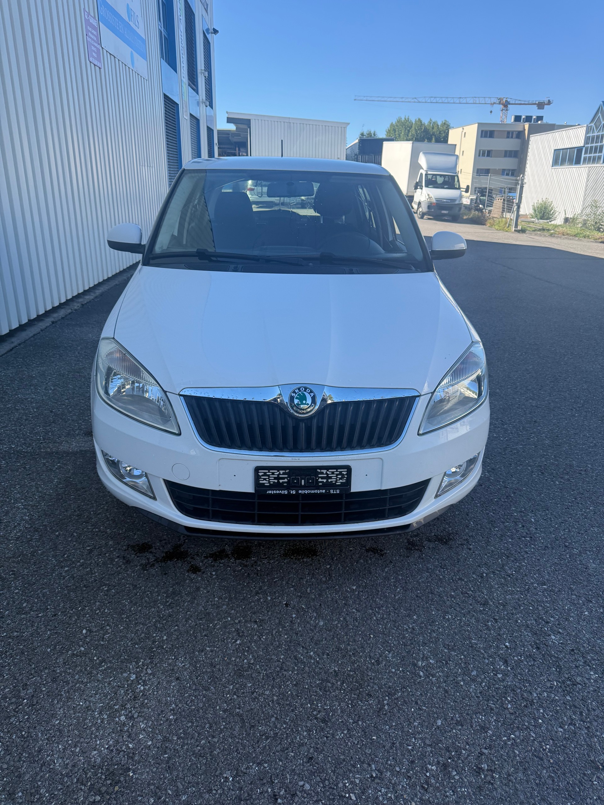 SKODA Fabia 1.2 TSI Ambiente-image-1