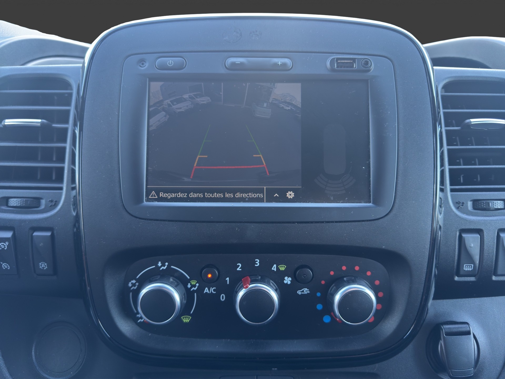FIAT Talento Swiss 2.0 Eco L2H1 5/6 Places-image-14