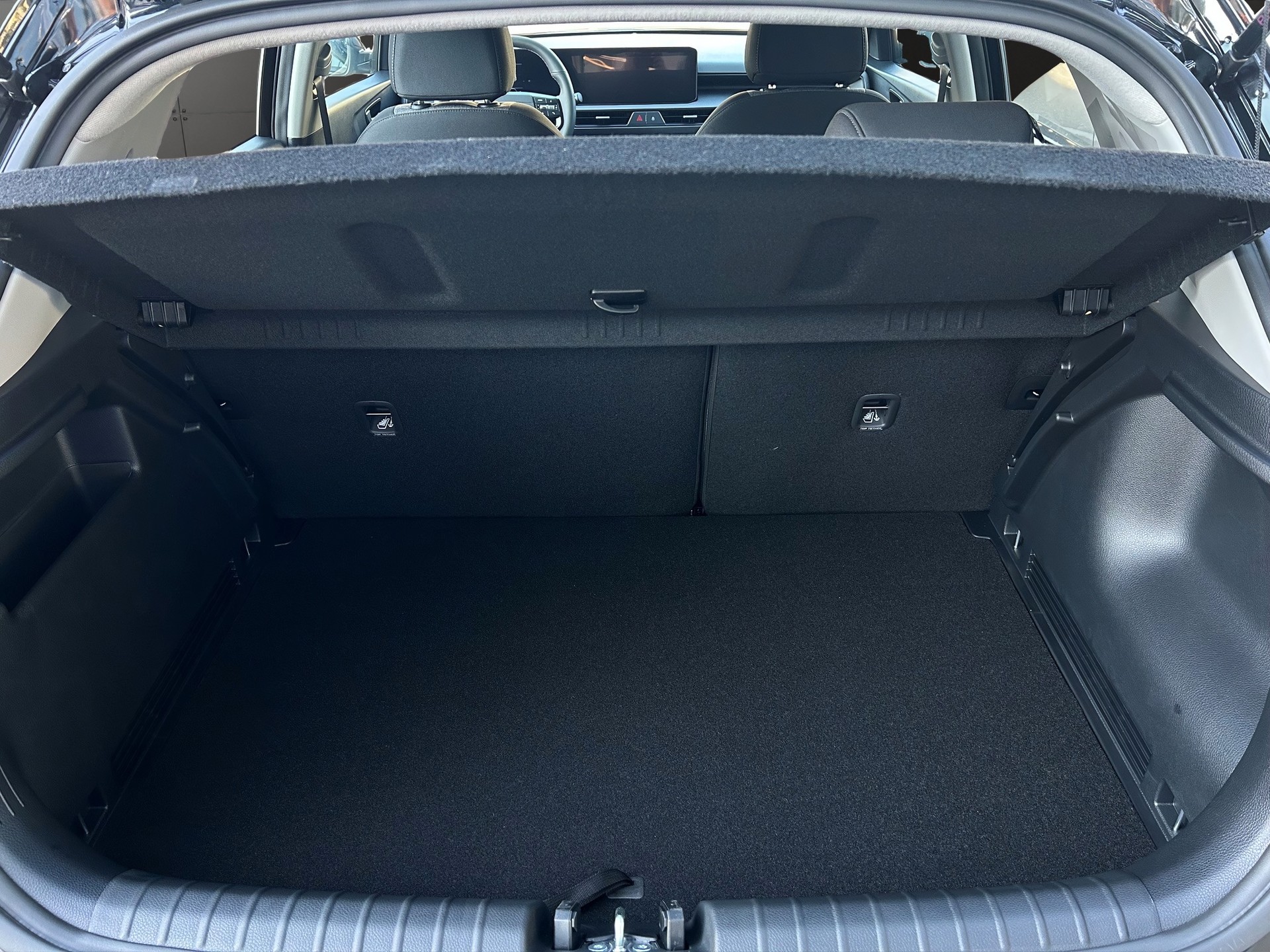 KIA Stonic 1.0 T-GDi-image-10