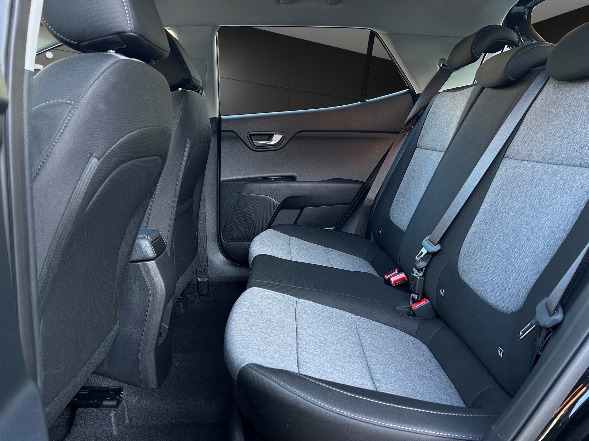 KIA Stonic 1.0 T-GDi-image-9